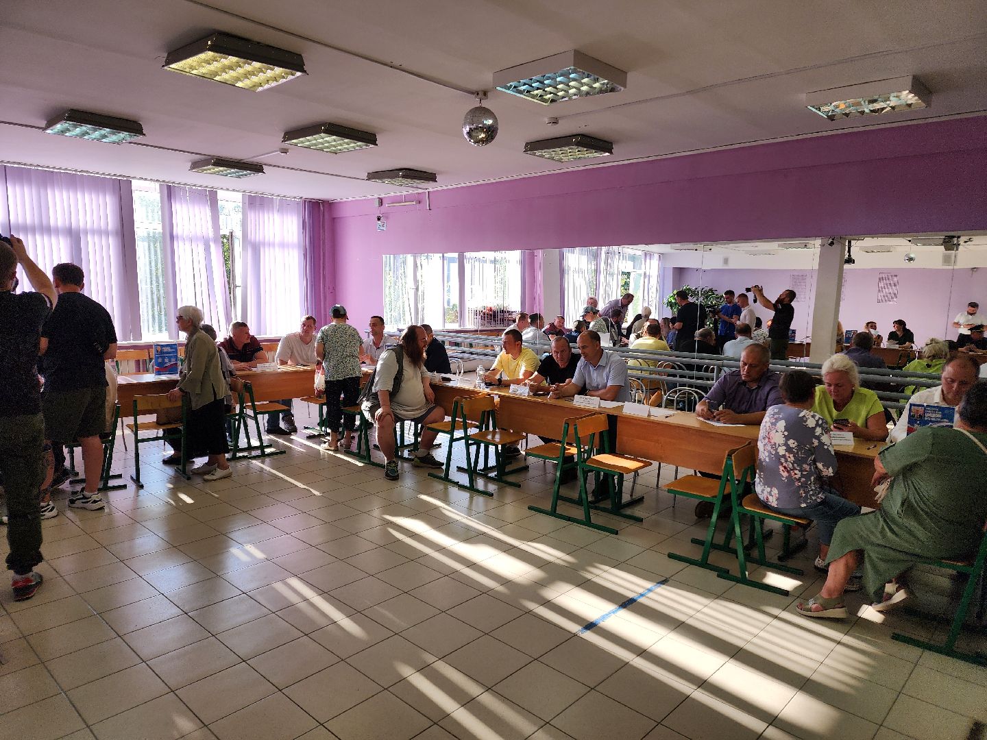 чехов, село новый быт, выездная администрация, встреча с жителями, обращения граждан, улица нати 4, ремонт фасада, ремонт фронтонов, капремонт кровли, текущий ремонт, депутат анатолий чугаев,