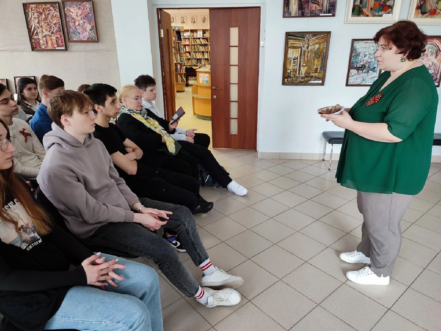 Звенигород, городская библиотека №1, День Победы, Звенигородская городская библиотека, финансово-экономический колледж