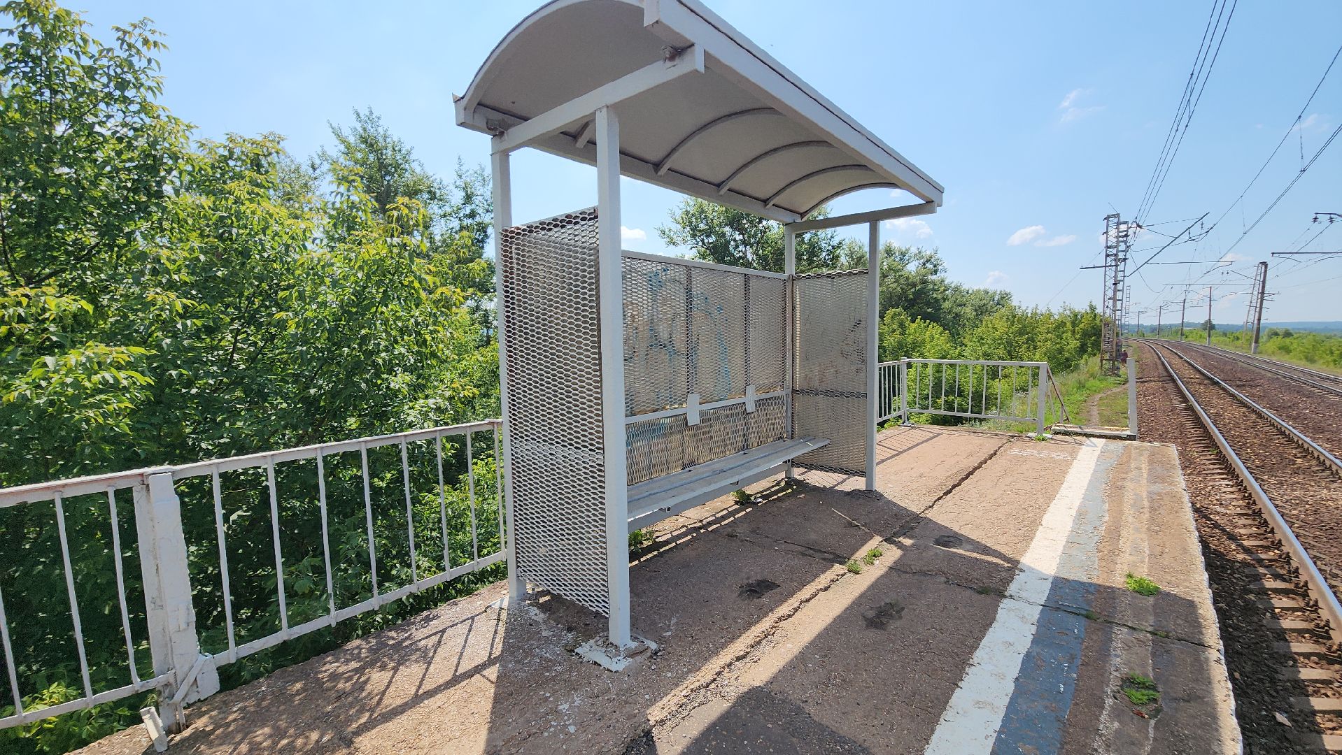 серпухов, подмосковье, центр по профориентации и трудоустройству молодеж, подростки на уборке, павленское озеро, экология,