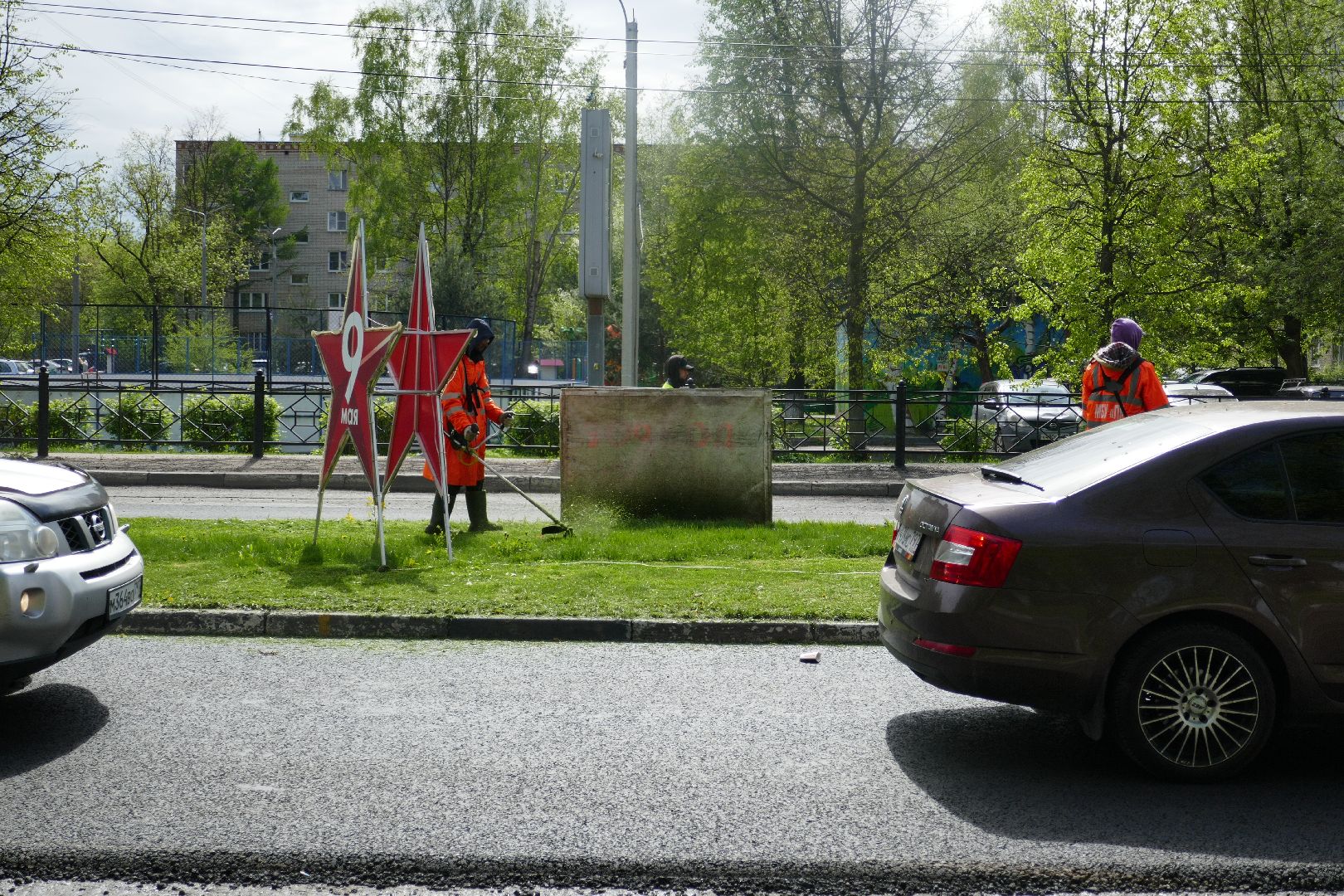Подольск, покосили траву, благоустройство