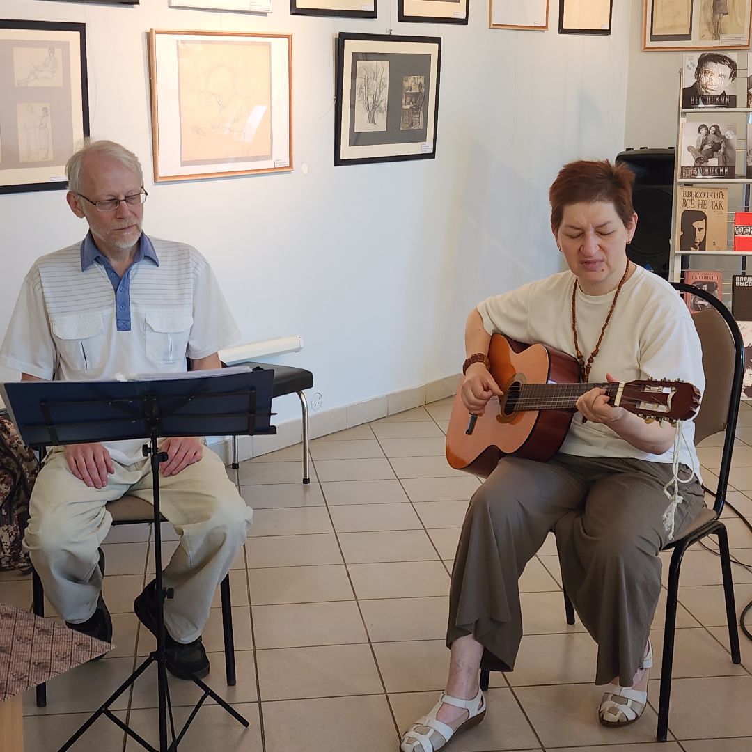 Культуоа , Кранведение , История , Авторская песня , Люди Звенигорода ,