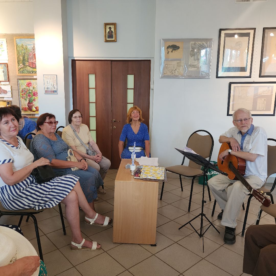 Культуоа , Кранведение , История , Авторская песня , Люди Звенигорода ,