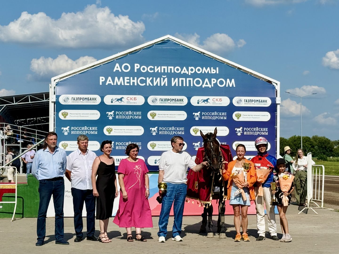 раменское, скачки, конный спорт, ипподром, раменский ипподром,лошади,