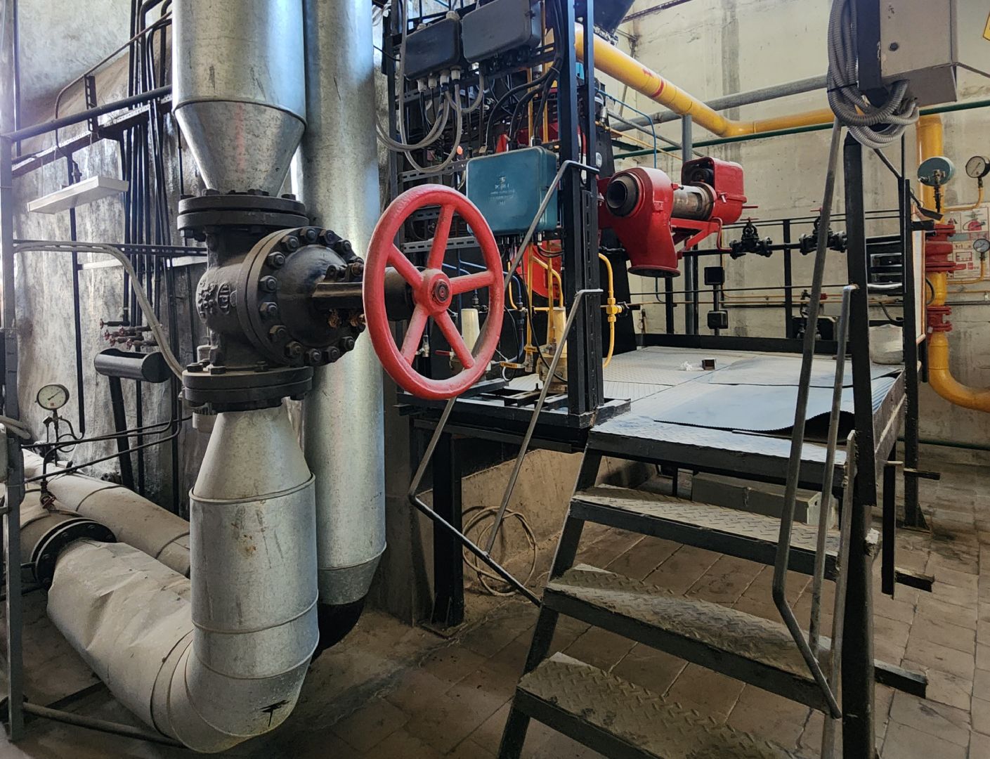 ЖКХ, Теплосети , Тепло в дома ,