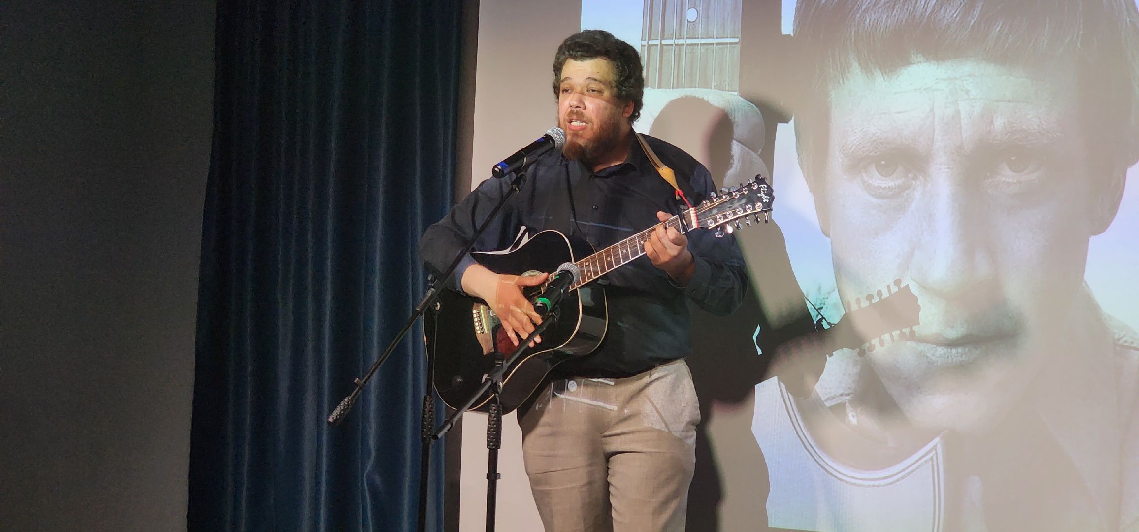 долгопрудный, высоцкий, день памяти высоцкого, библиотека, читатели , гитара,