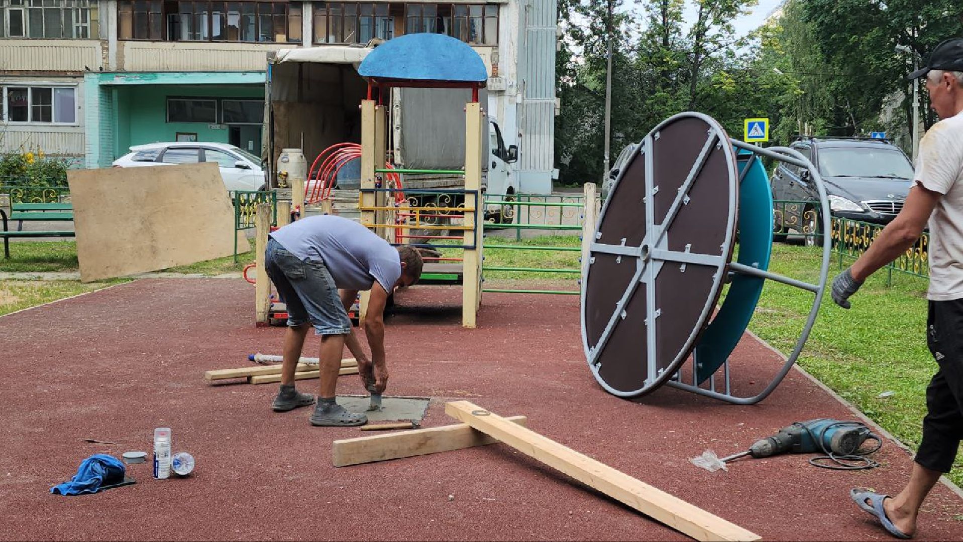 Карусель , Песочница, Лобня, детская площадка,