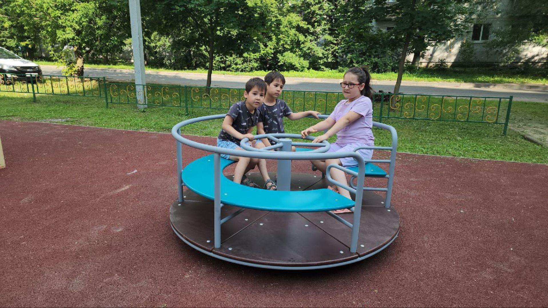 Карусель , Песочница, Лобня, детская площадка,