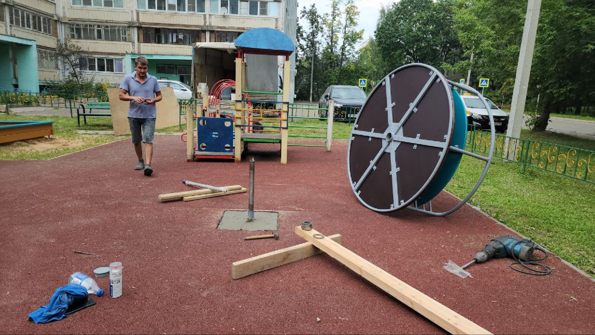 Карусель , Песочница, Лобня, детская площадка,