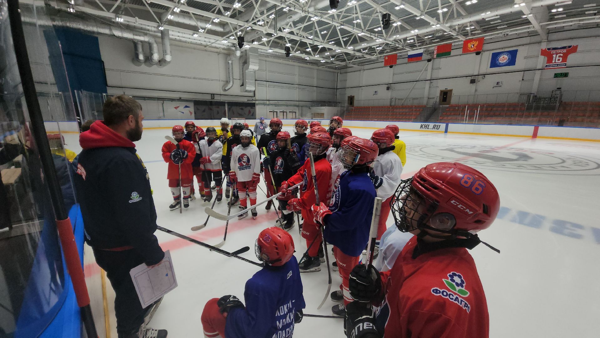 красногорск, хоккей, кубок овечкина, арена имени петрова,