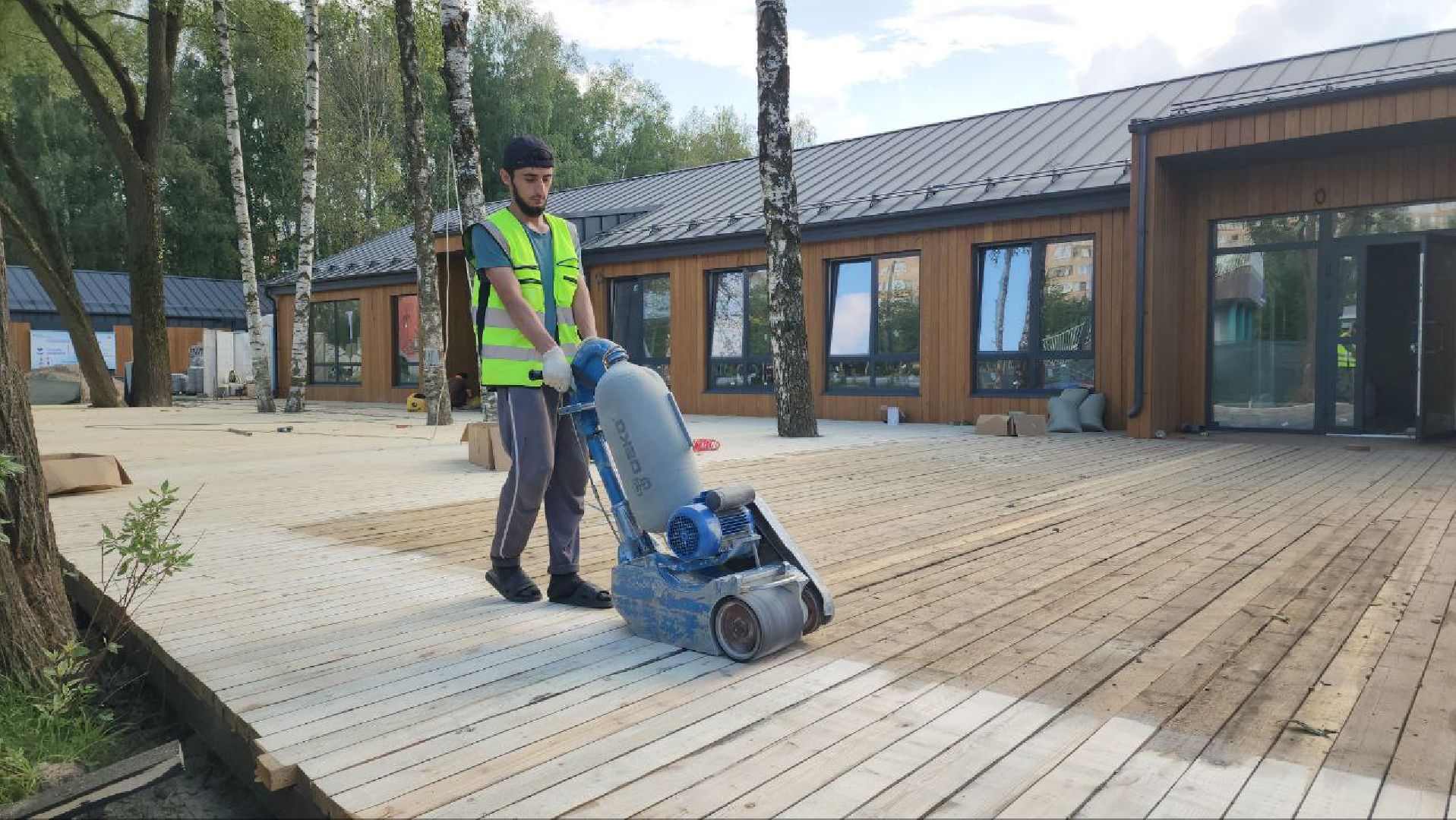 Летняя веранда , Кафе в парке, Центральный парк, Лобня,