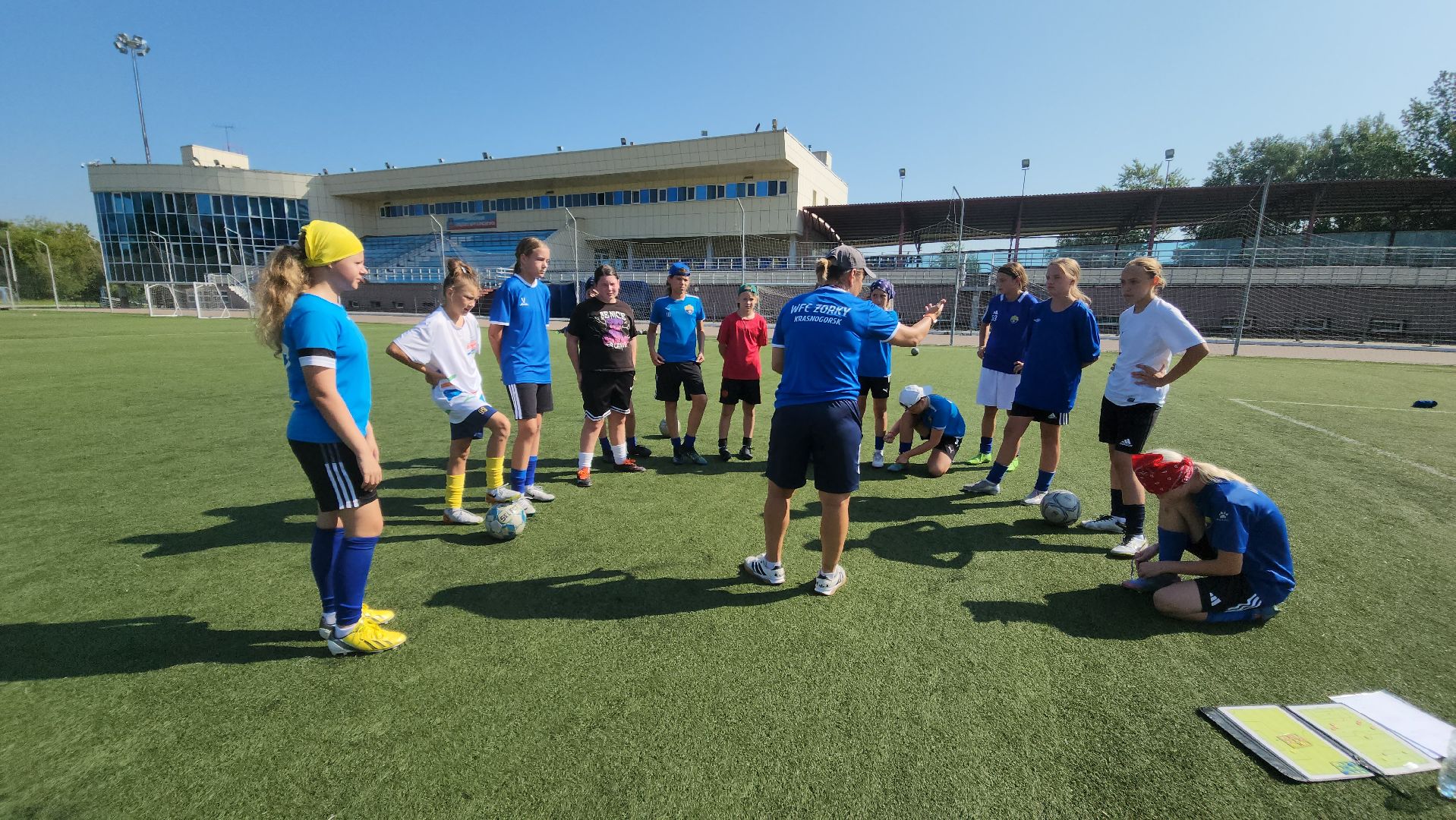 красногорск, футбол , чемпионы россии, женский футбол,кожаный мяч,