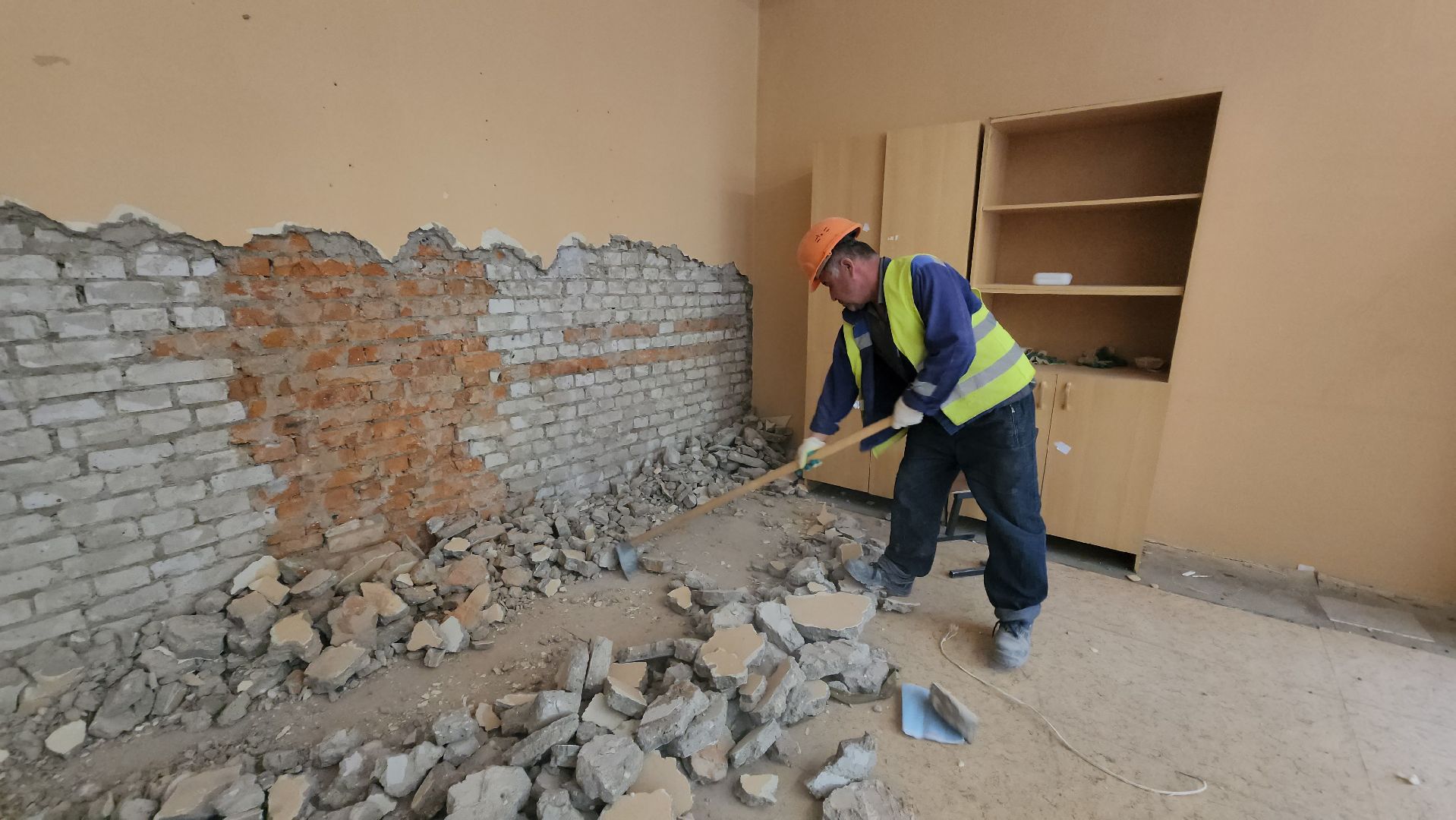 капитальный ремонт школы, Демонтаж , Лобня,Школа 3,