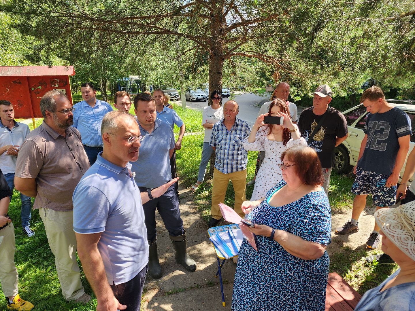 Чехов, депутат госдумы рф, александр коган, встреча с жителями, обращения жителей, переход домов в другую ук, проблемы жкх, подвалы, кровля, уборка подъездов и дворов, мбу чеховское благоустройство, госжилинспекция,