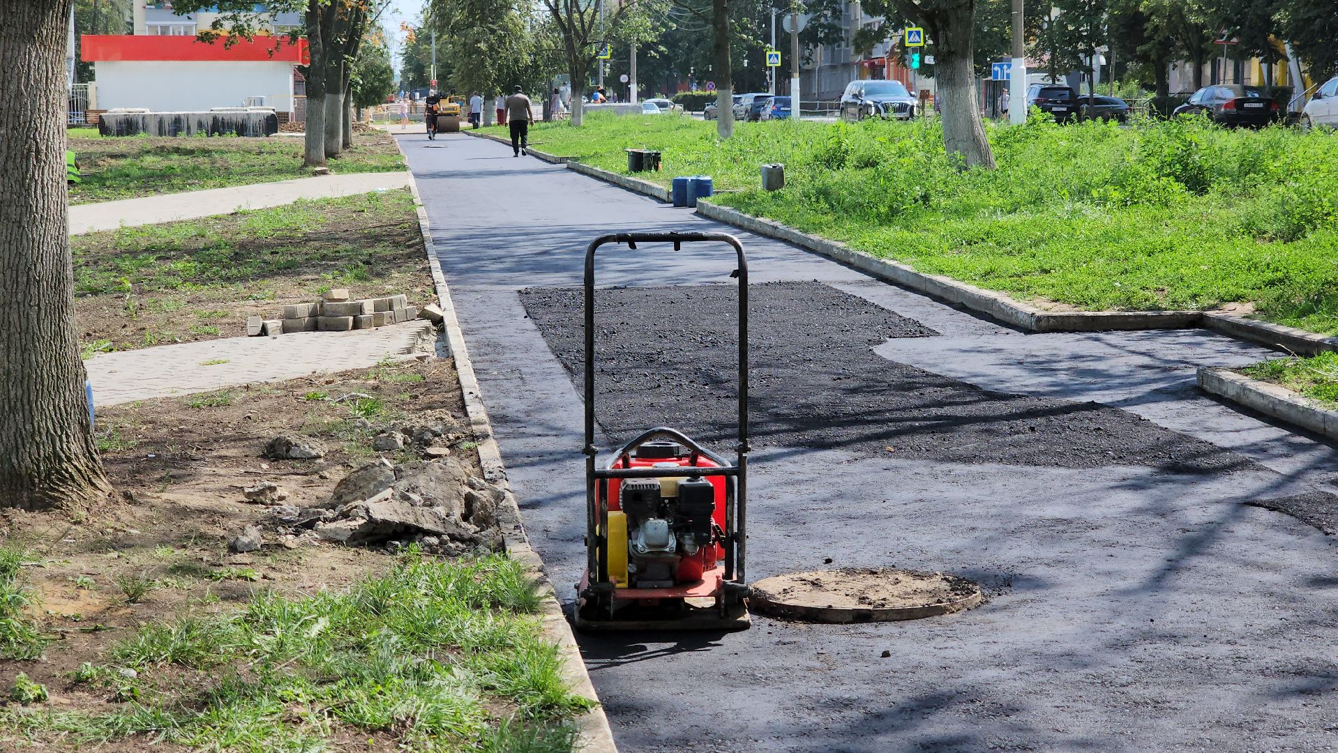 кашира, благоустройство, тротуар, асфальтирование, пешеходная зона, сквер, ремонт теплотрассы,