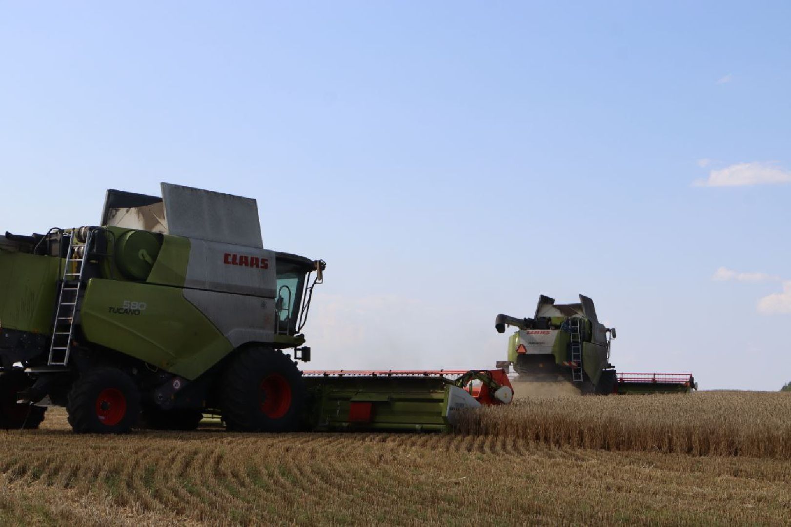 праздник первого снопа,  серебряные пруды, Якимовка, Уборочная 2025,