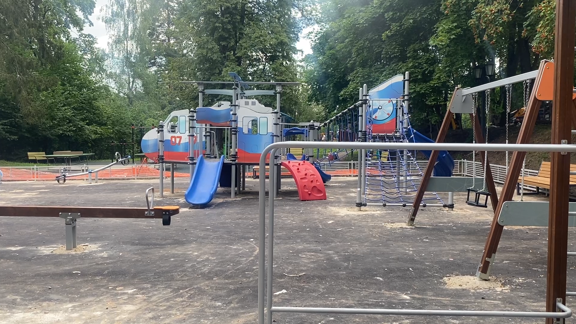 дип, власиха цветной бульвар, новая детская площадка, модернизация дип, губернаторская программа,