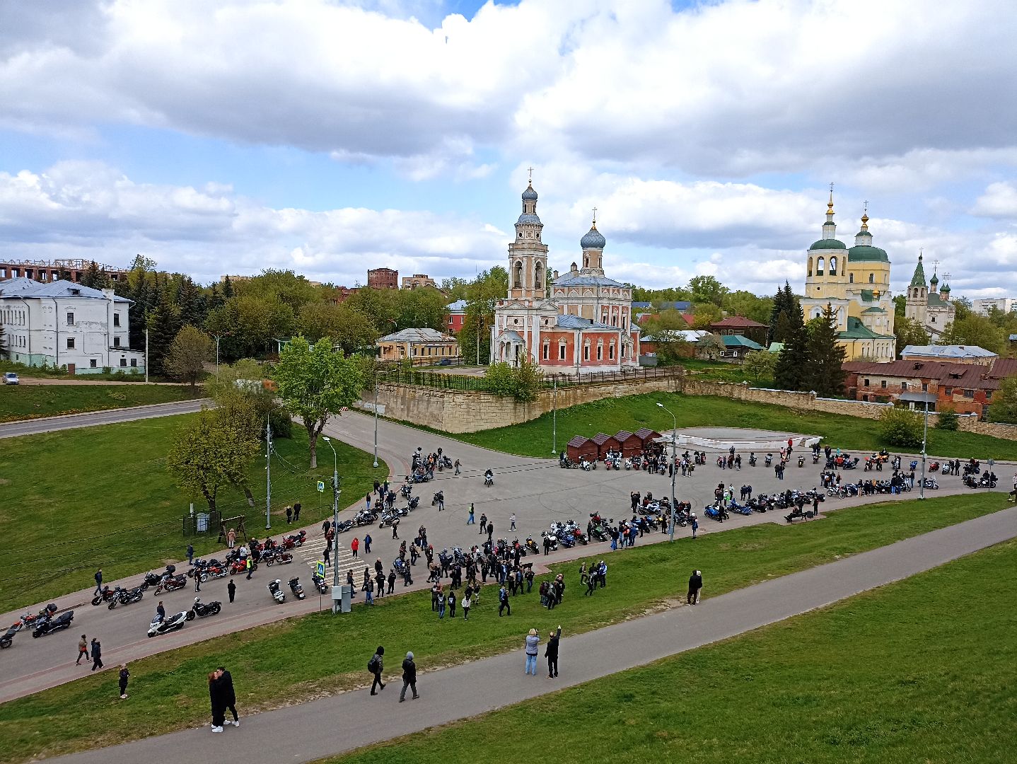 Серпухов, Подмосковье, мотоциклы, байкеры, открытие сезона