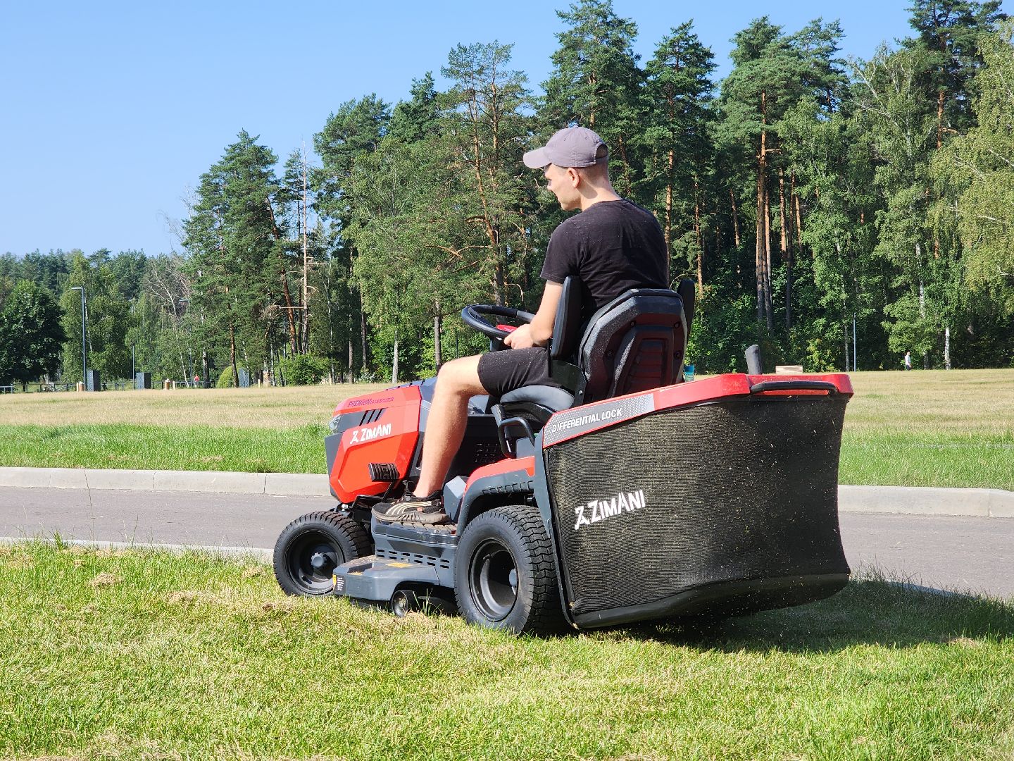Черноголовка, Газонокосилка, Благоустройство,