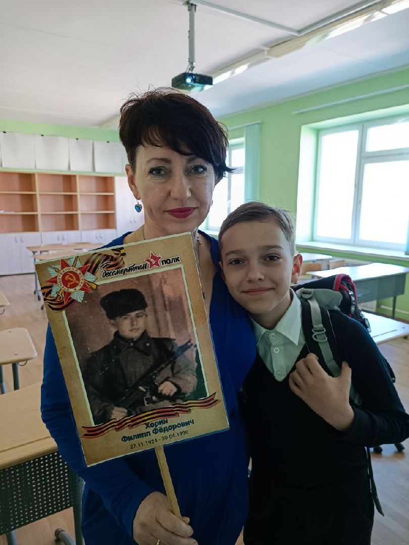 Можайск, Можайский городской округ, Подмосковье, День Победы, герой, ветеран, советский солдат, Бессмертный полк, школьники, шествие, память, урок мужества