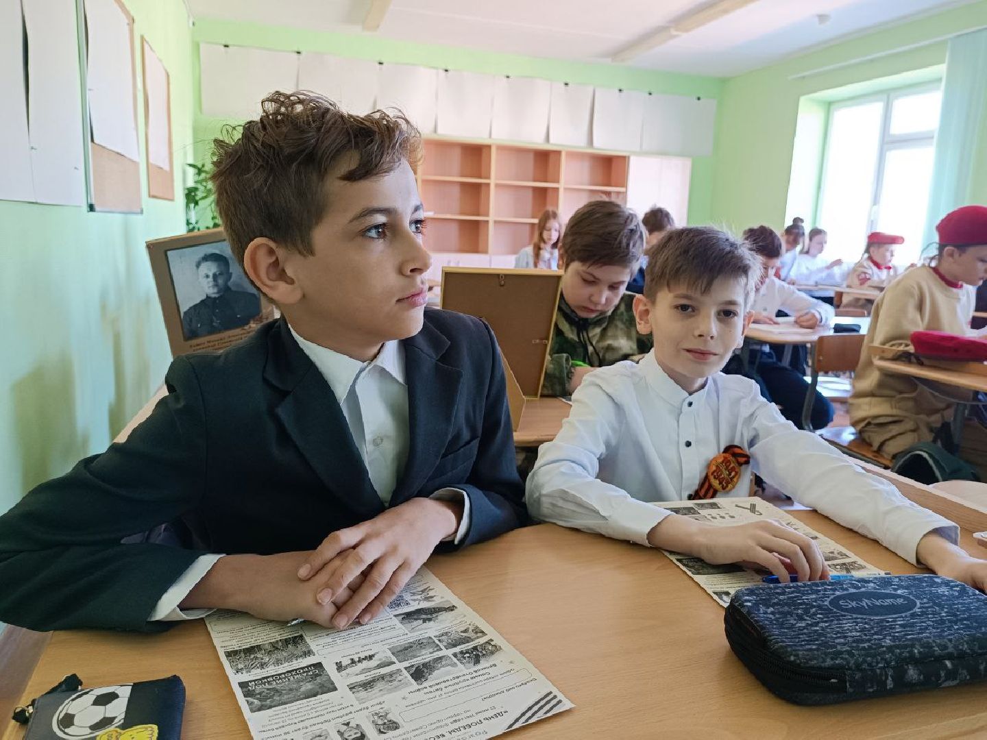 Можайск, Можайский городской округ, Подмосковье, День Победы, герой, ветеран, советский солдат, Бессмертный полк, школьники, шествие, память, урок мужества