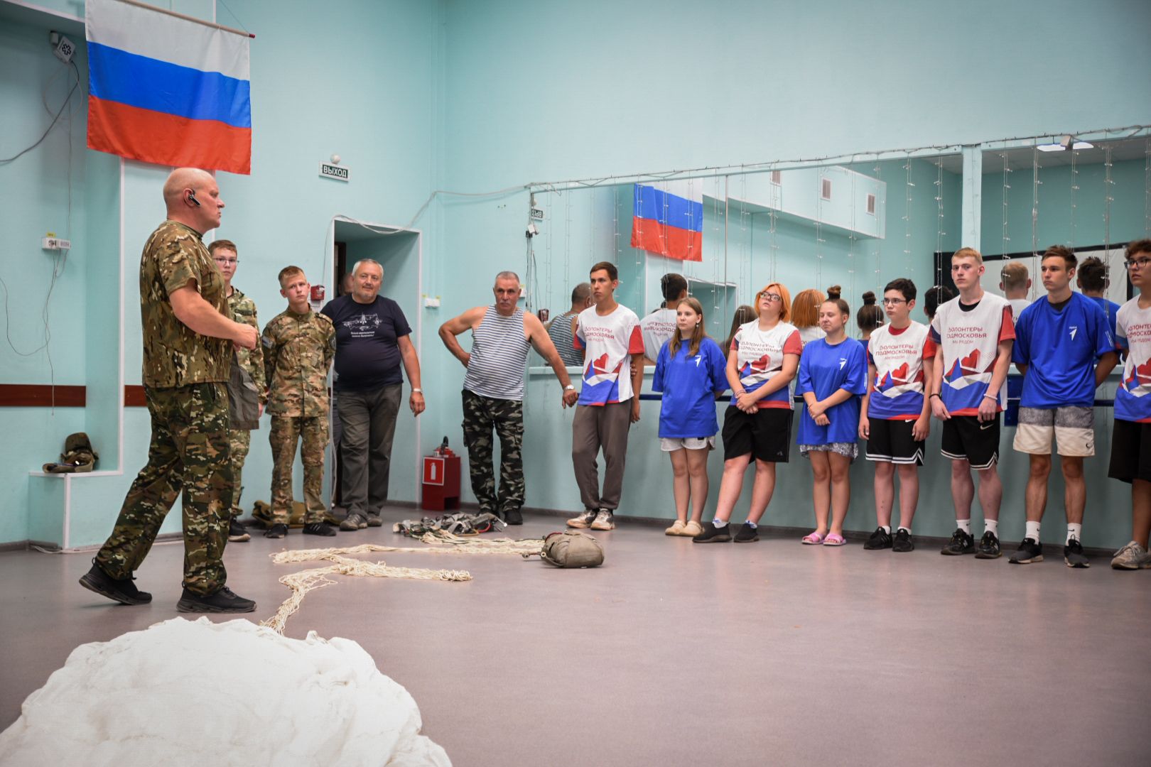 воскресенск, мастер-класс от десантников , мастер-класс по сборке парашюта,дети,