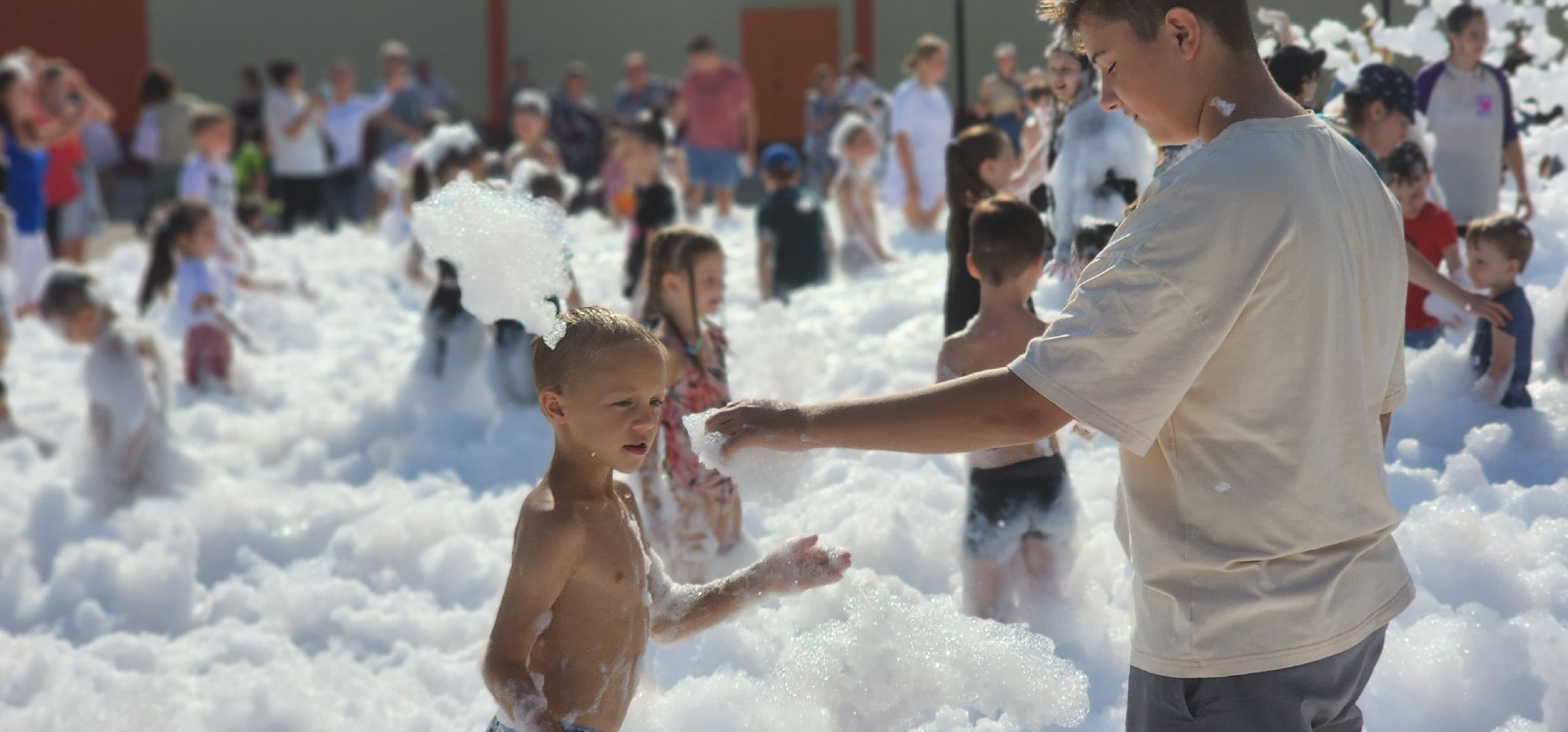 долгопрудный, центральный парк, большая эстрада, пенная вечеринка, дискотека, дети,