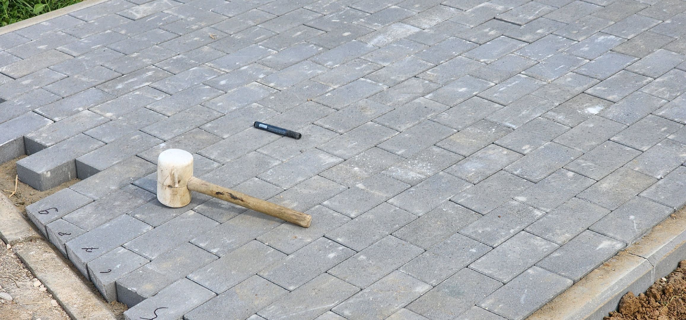 долгопрудный, школа в микрорайоне центральный, новый бульвар, дорожка, плитка, школы,