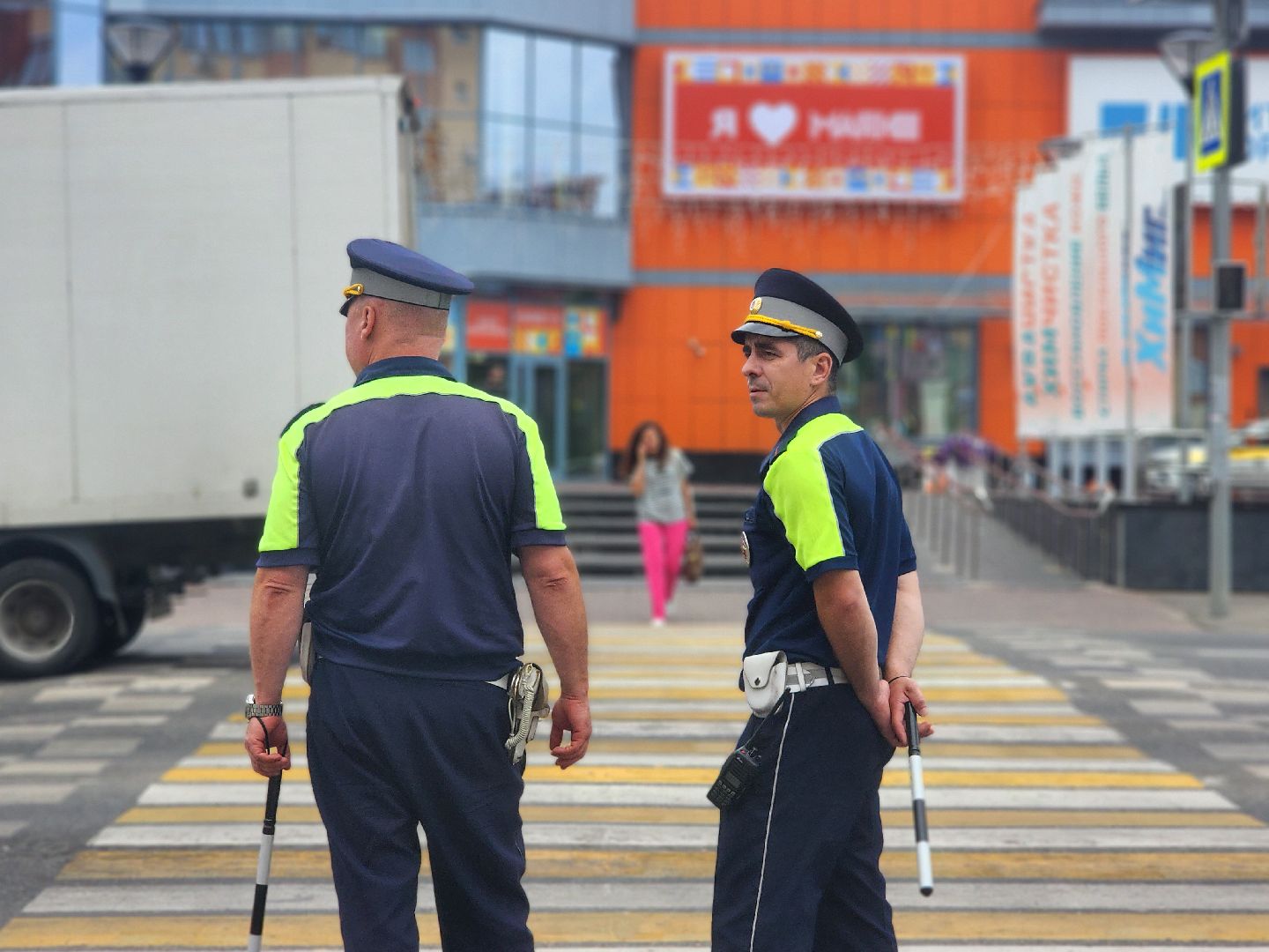 дубна, госавтоинспекция, регулировщик, светофор, трк маяк,