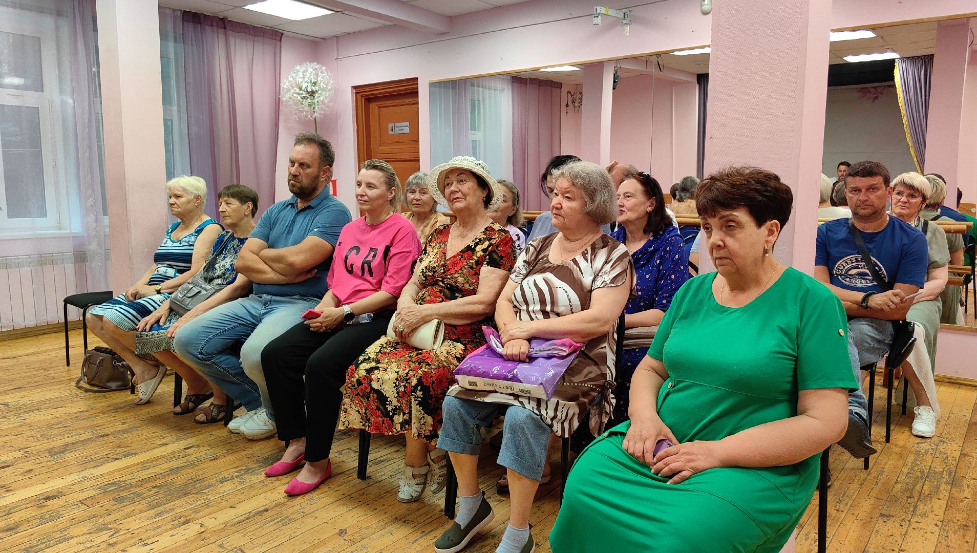 поликлиника, специалист, больница, жители, здоровье,