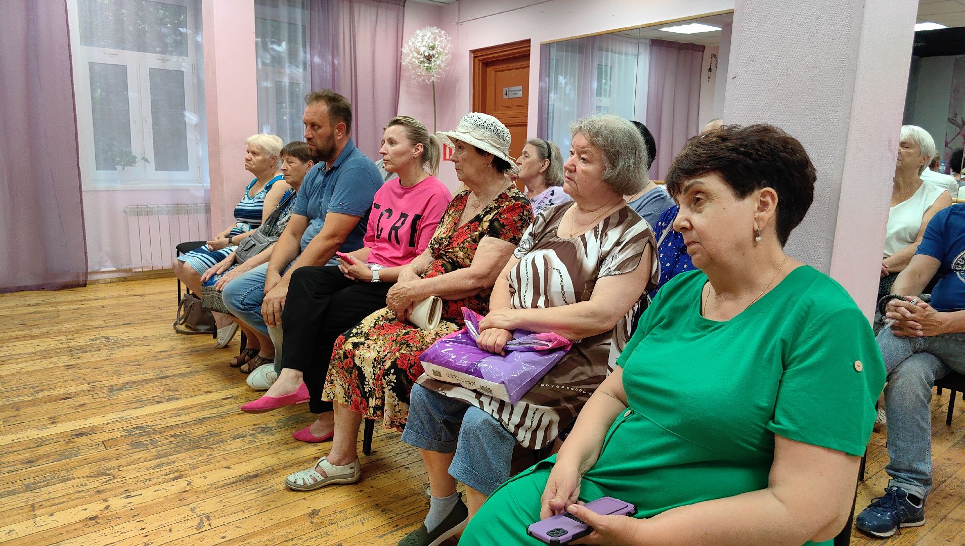 поликлиника, специалист, больница, жители, здоровье,