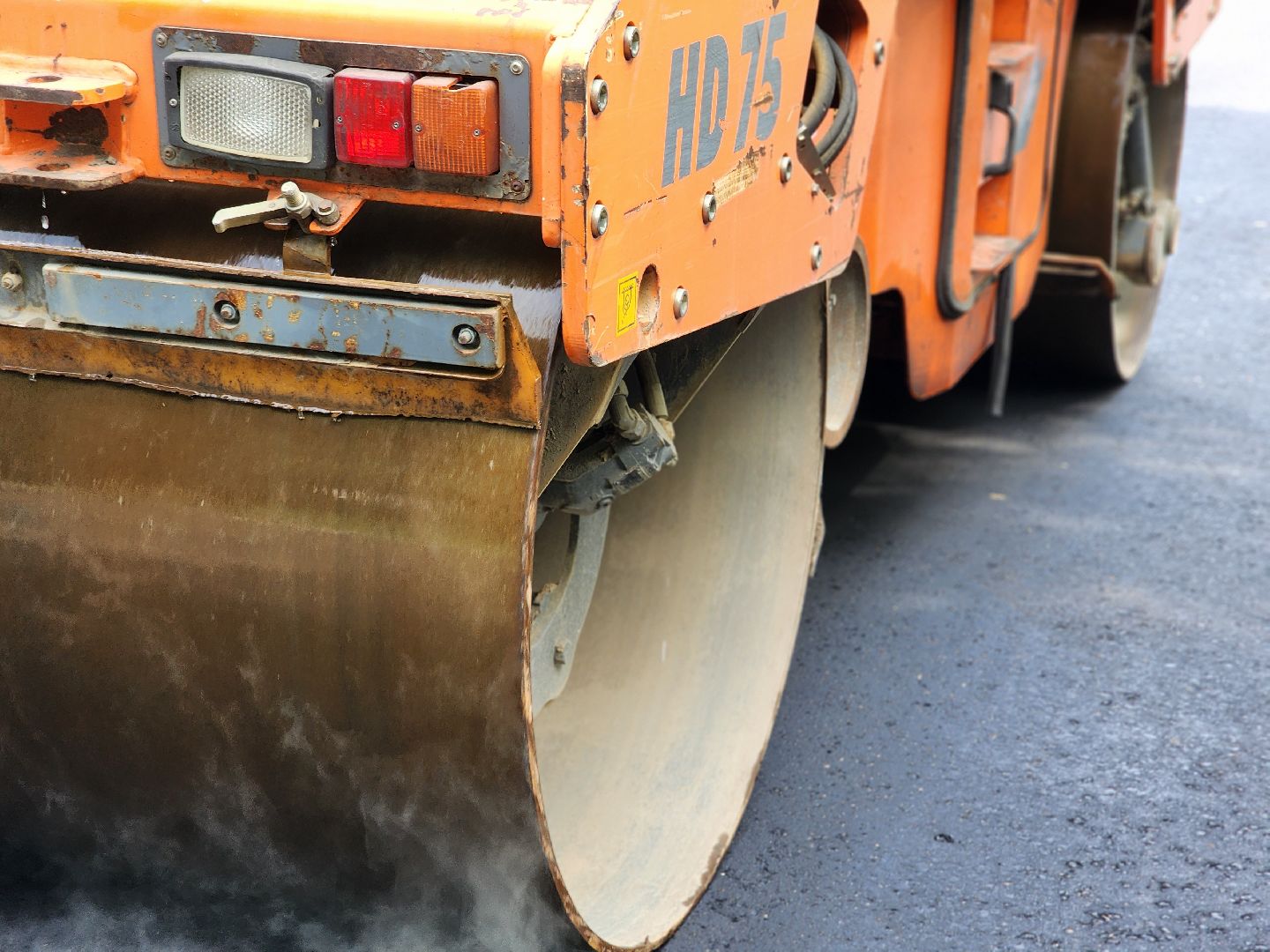 королёв, ремонт дворовой территории , обновленная улица Толстого,