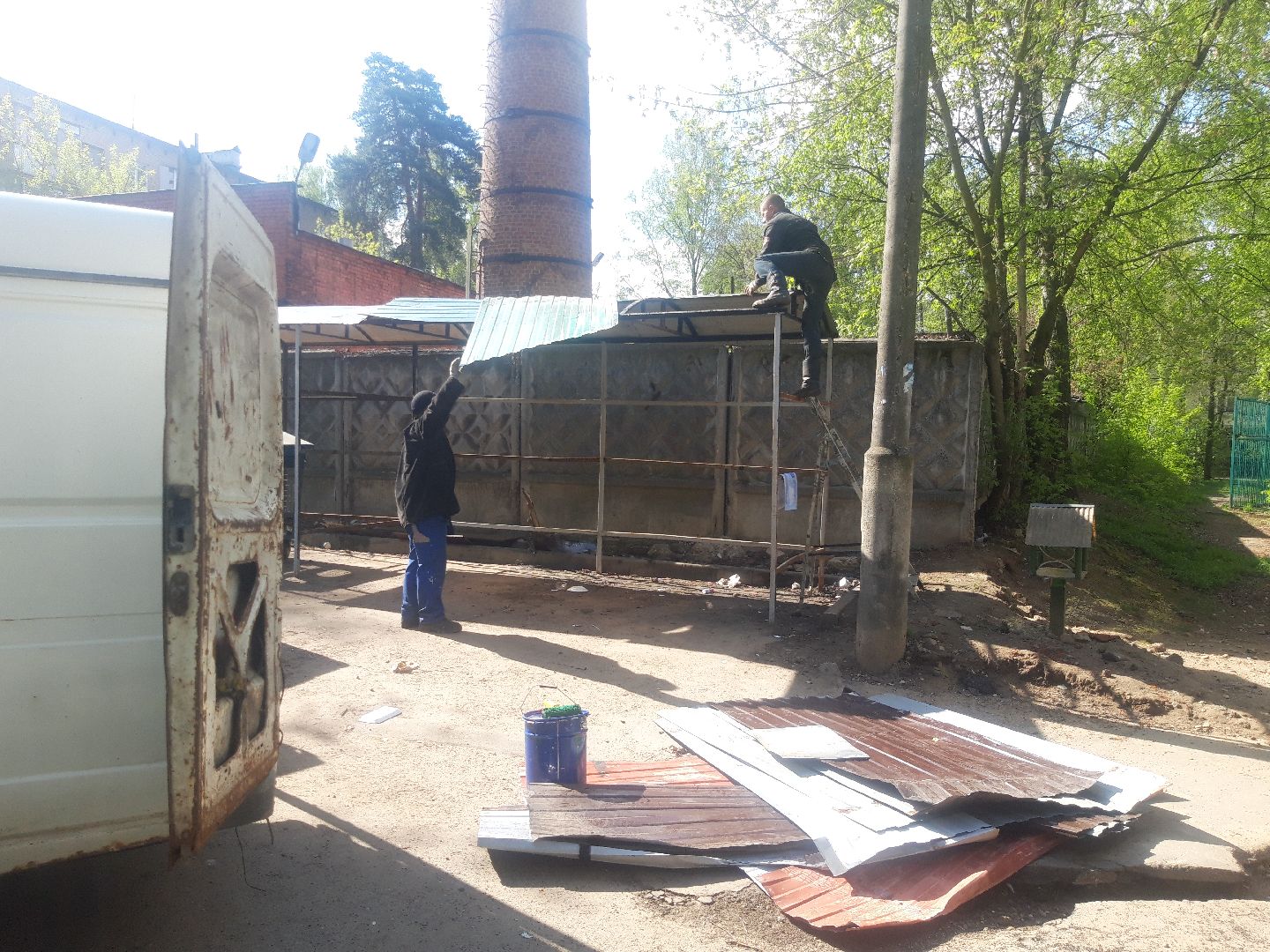 двор, доброе дело,