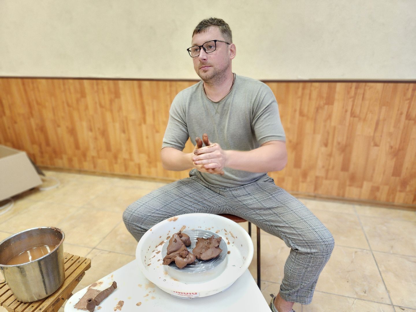 сергиево-посадский городской округ, васильевское, ярыгино, резиденция керамики, посадская усадьба, школа керамики, михаил бывших, гончарная мастерская, гончарное дело, фарфор попова,