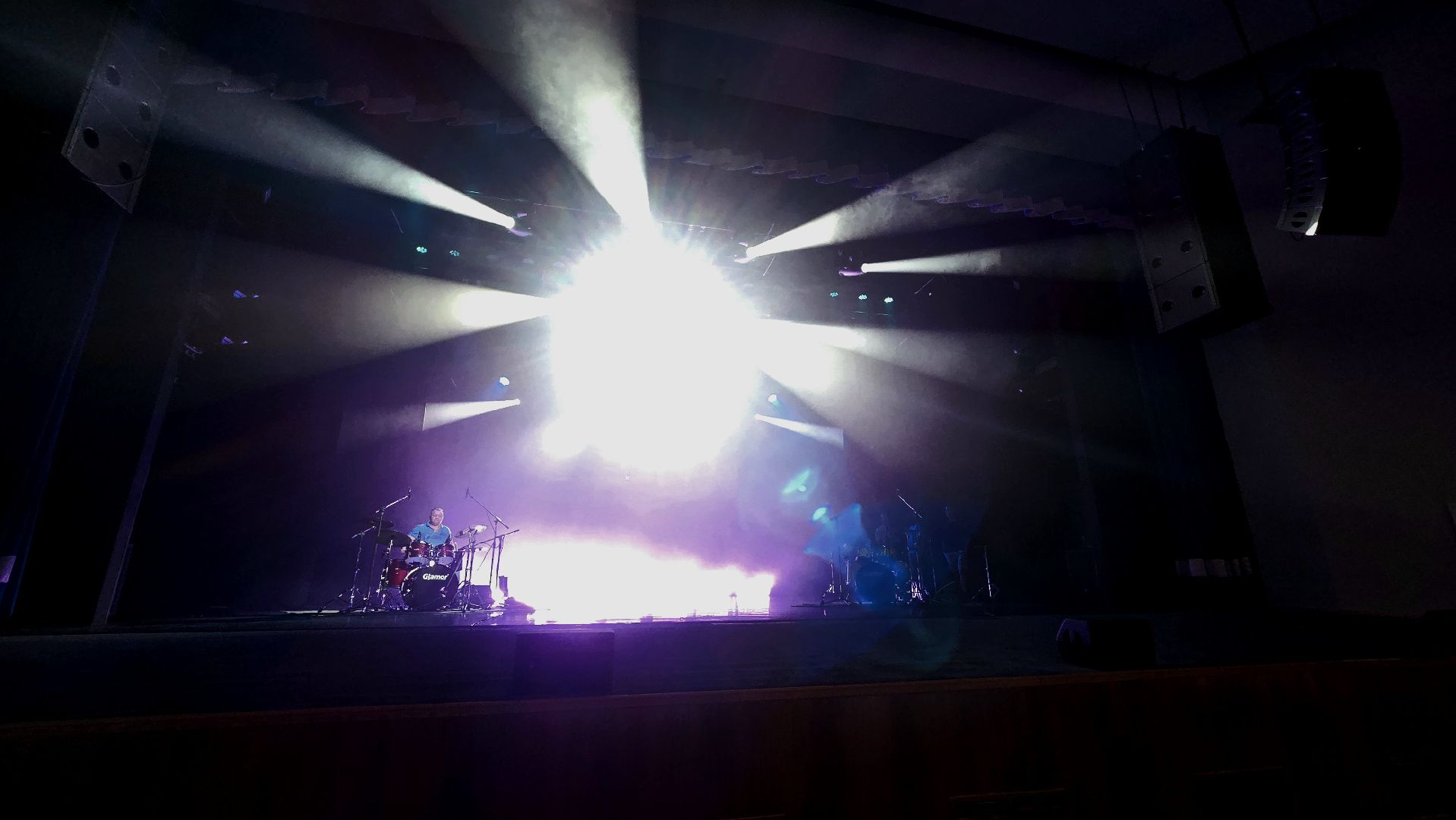 Коломна, концерт, игра на барабанах,