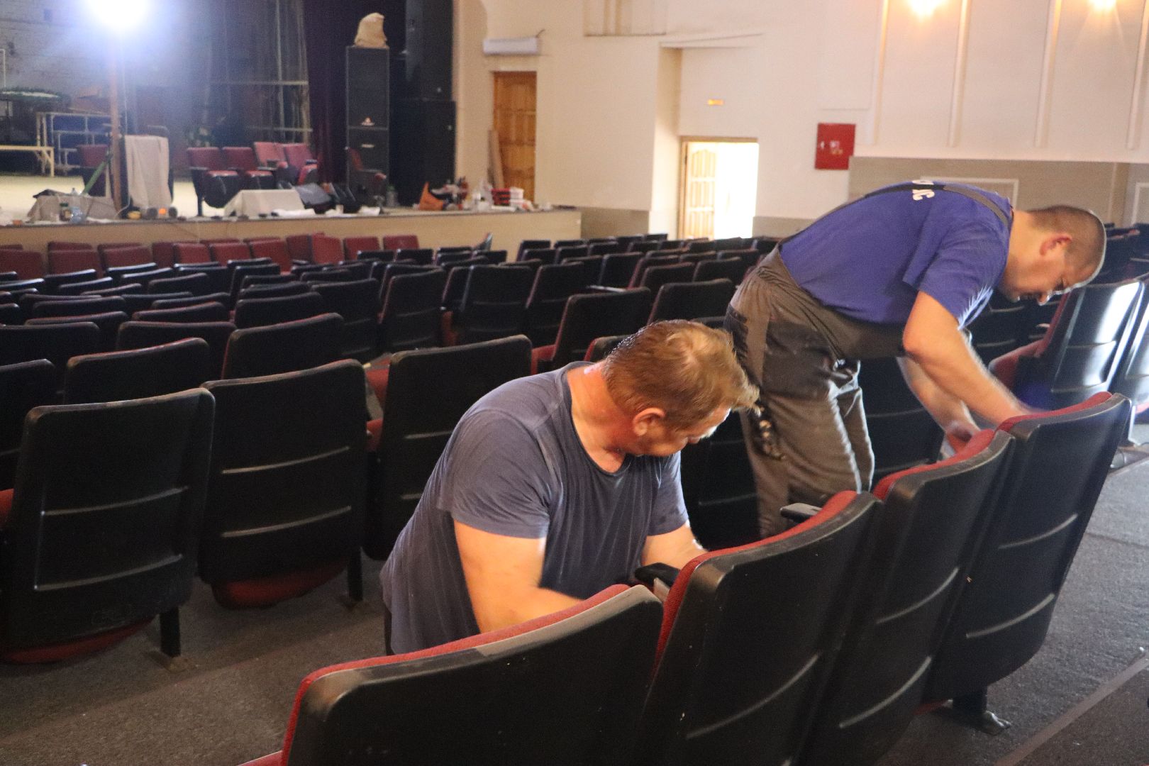 серебряные пруды, кинотеатр в серебряных прудах,цдк серебряных прудов,