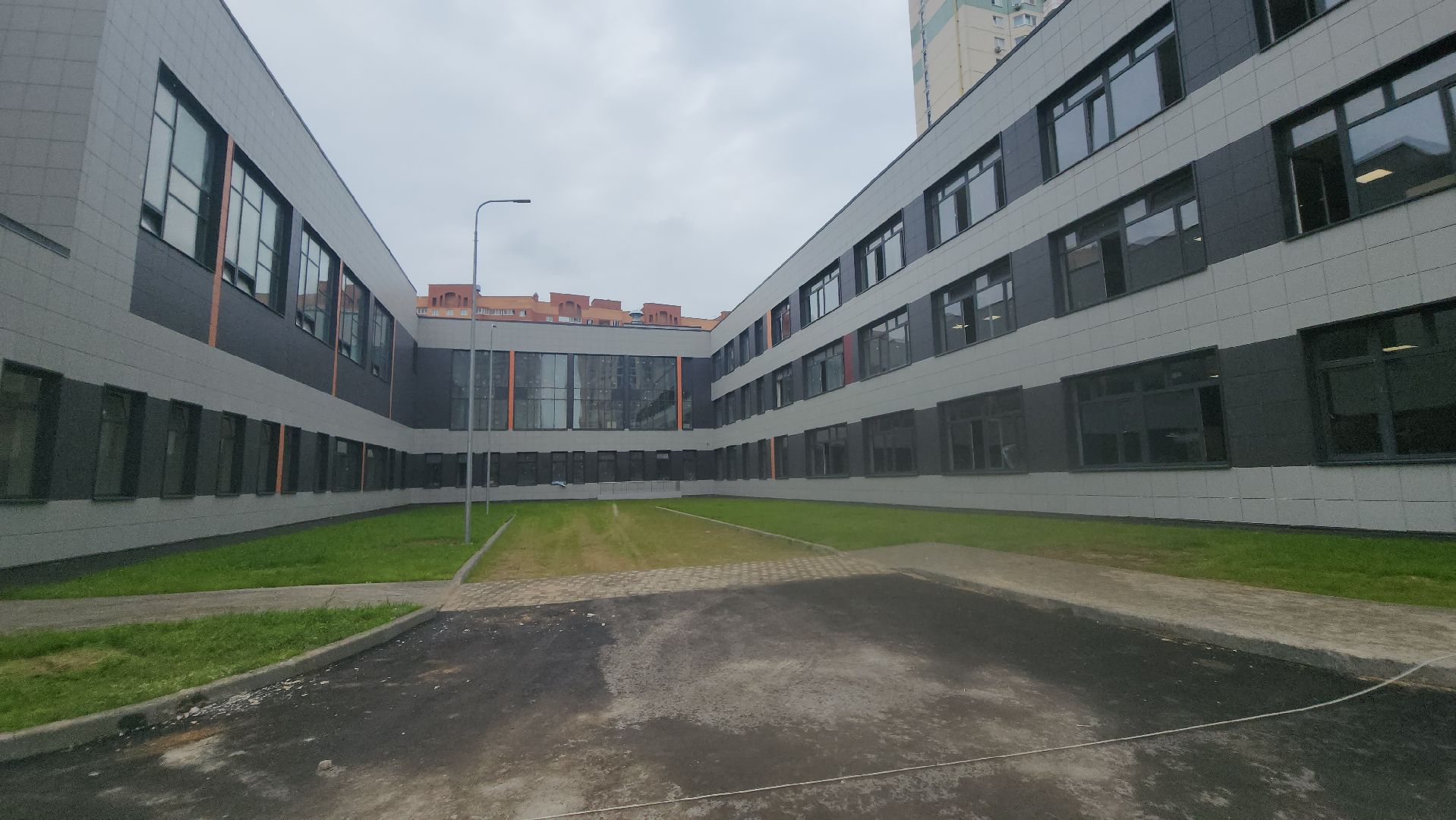 долгопрудный, новый бульвар, бульвар космонавта сереброва, школа на 550 мест,лабораторный стол, 1 сентября,