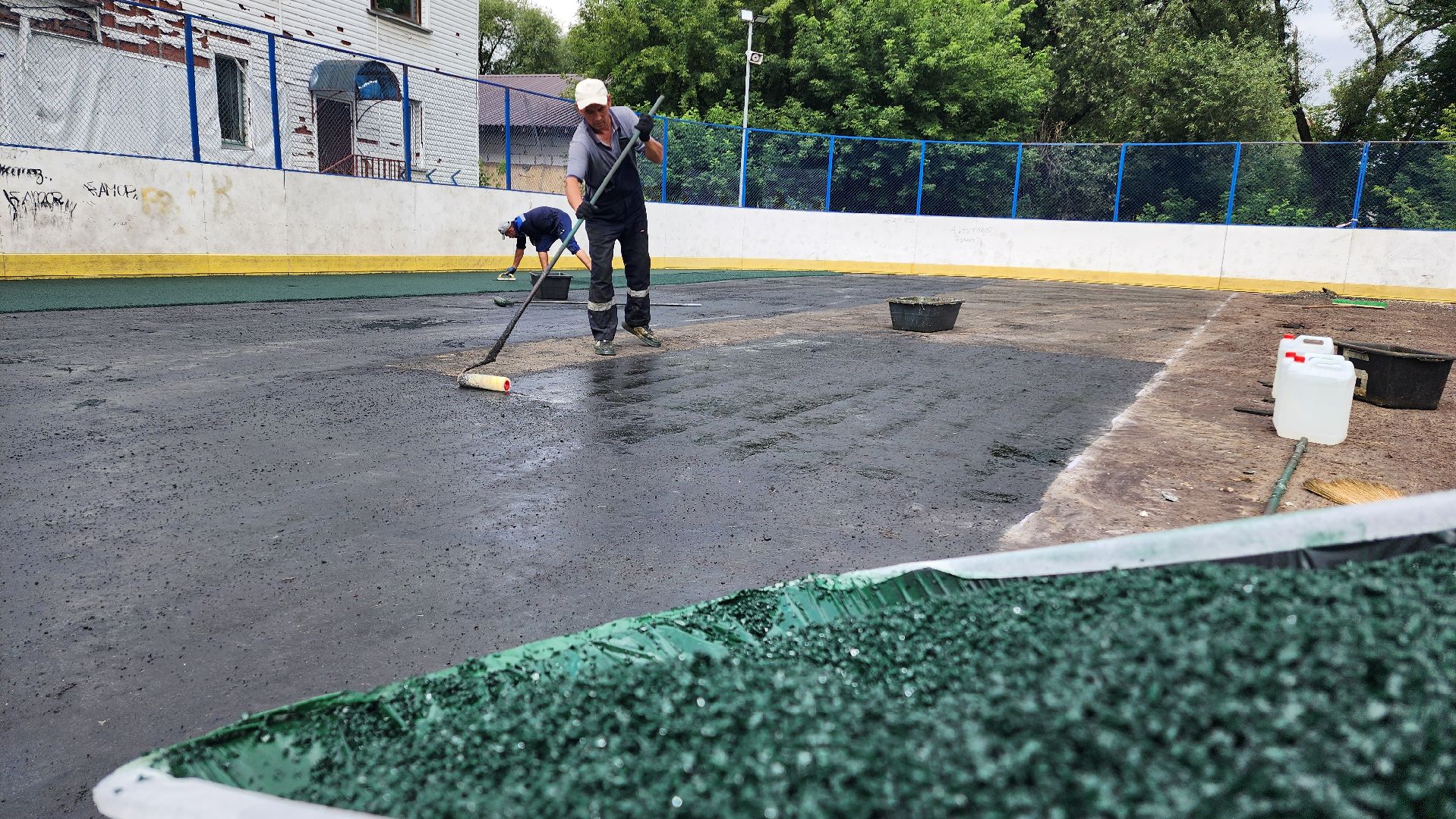 замена покрытия, благоустройсво, спорт, спорт - это жизнь, дети, досуг, спортплощадка, спортивная площадка, кроссфит, футбол, хоккей, хоккейная коробка ,