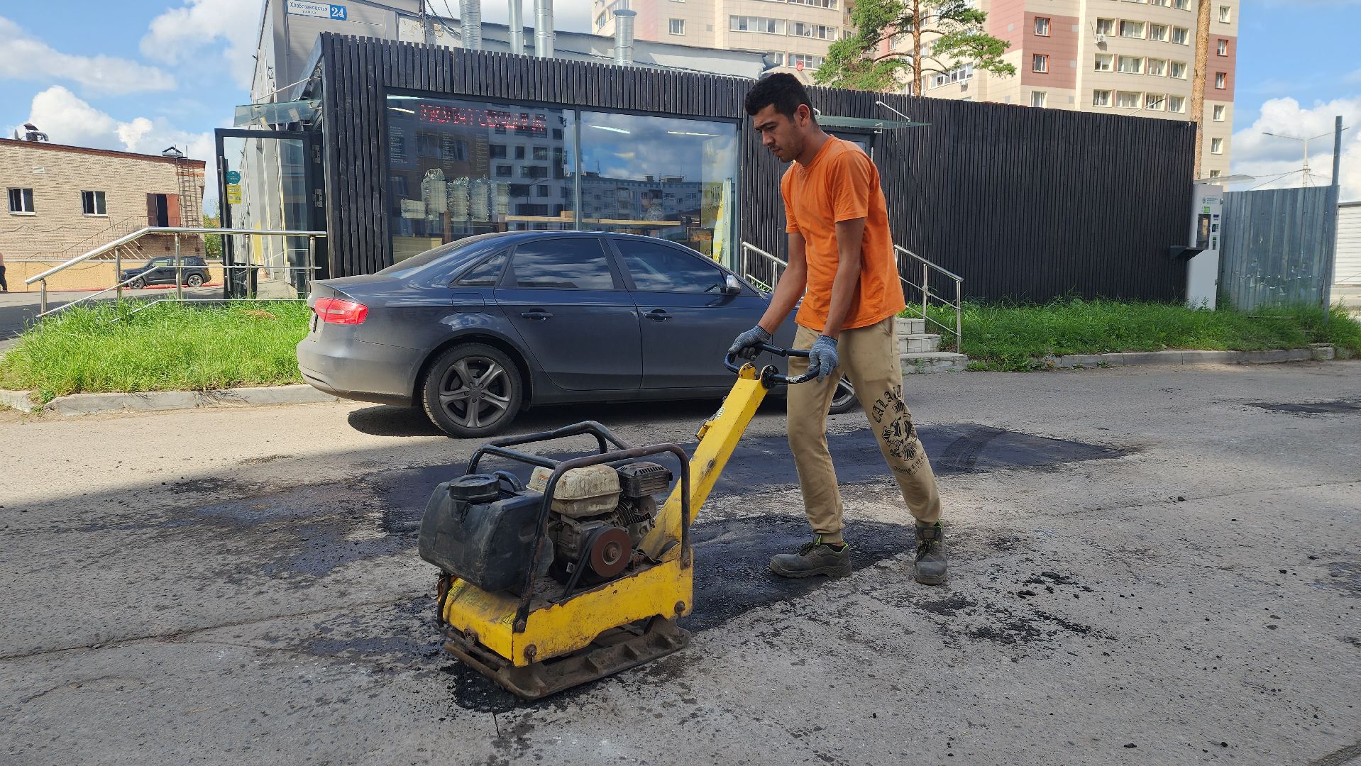 вертикалки, ивантеевка, жкх, дорожный ремонт, ямочный ремонт, асфальтовая крошка, асфальтовое покрытие, коммунальная служба,