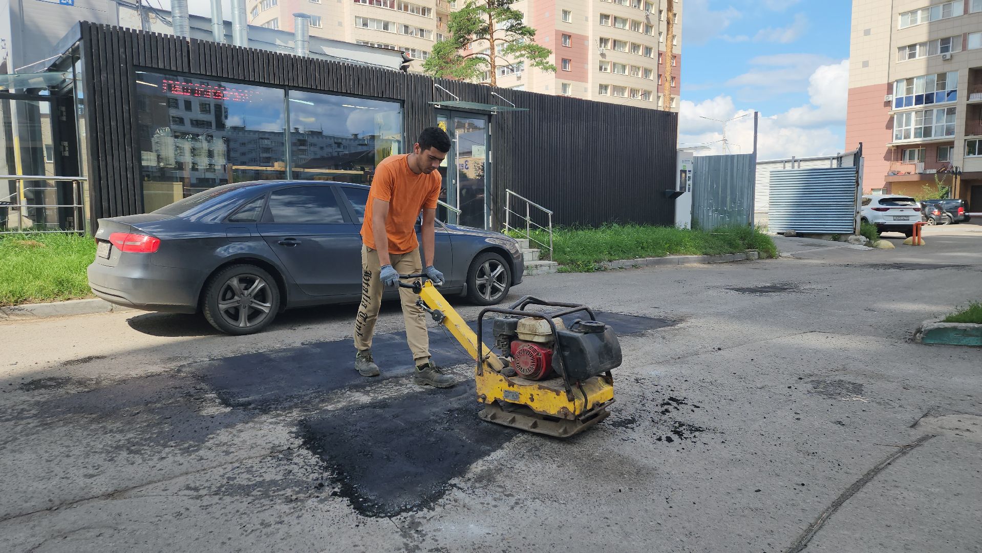 вертикалки, ивантеевка, жкх, дорожный ремонт, ямочный ремонт, асфальтовая крошка, асфальтовое покрытие, коммунальная служба,