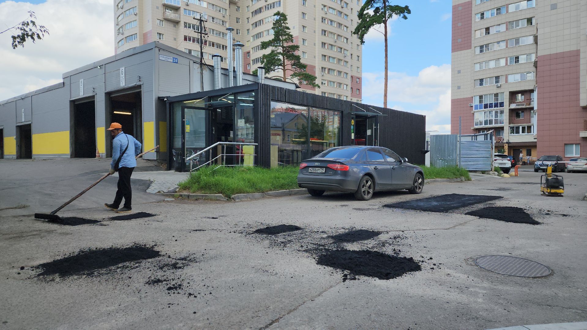 вертикалки, ивантеевка, жкх, дорожный ремонт, ямочный ремонт, асфальтовая крошка, асфальтовое покрытие, коммунальная служба,