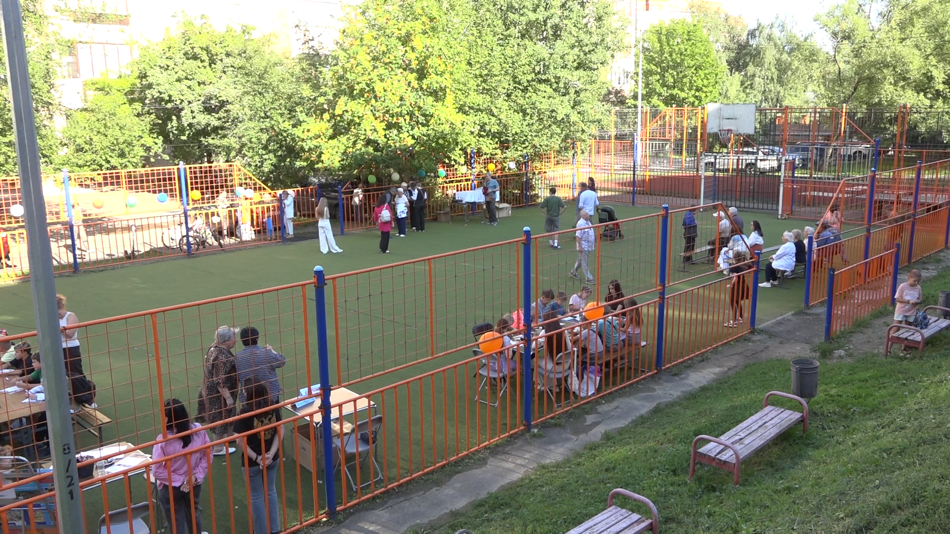 праздник двора, власиха березка, улица южная власиха, год защитника отечества, собери ребёнка в школу,