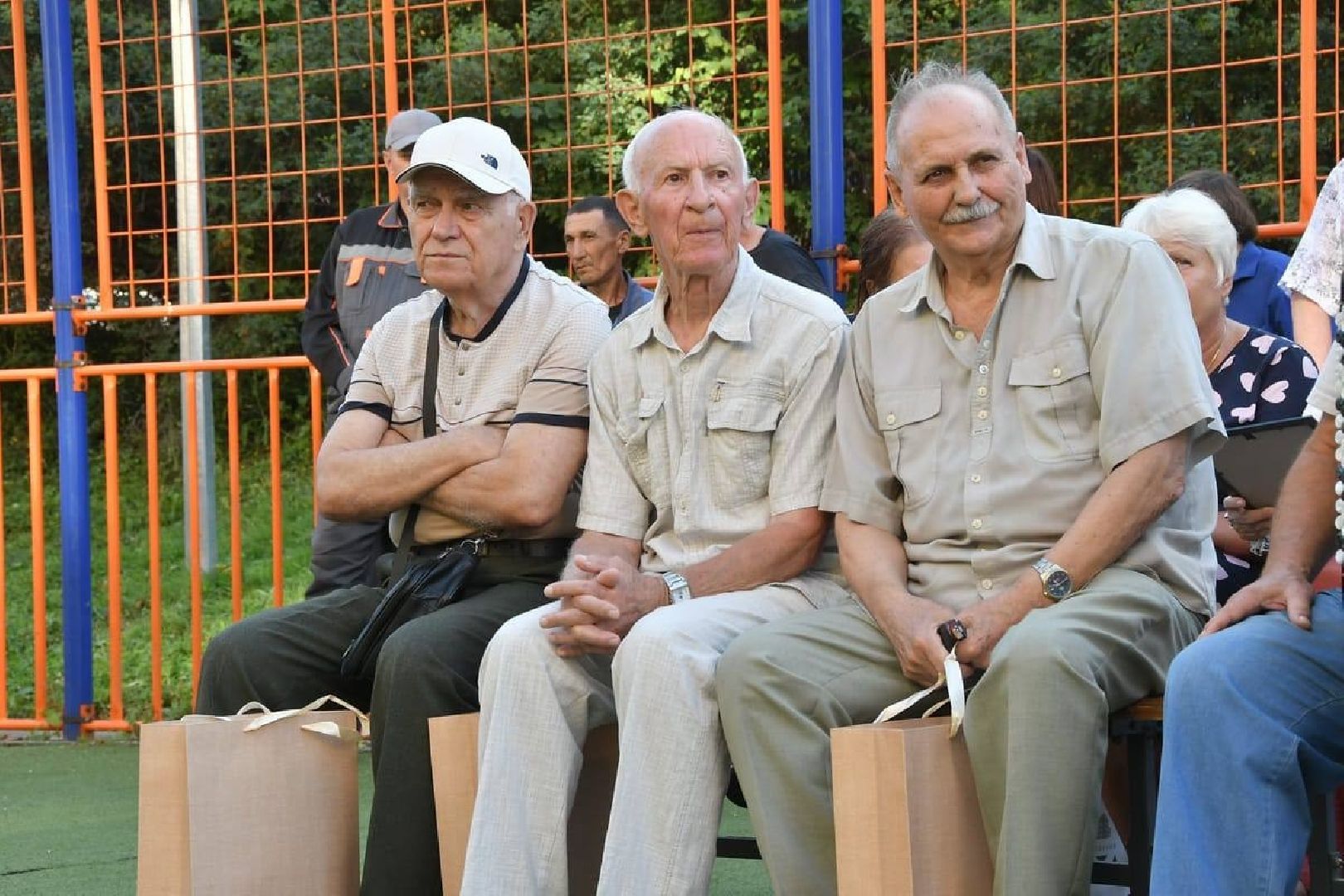 праздник двора, власиха березка, улица южная власиха, год защитника отечества, собери ребёнка в школу,