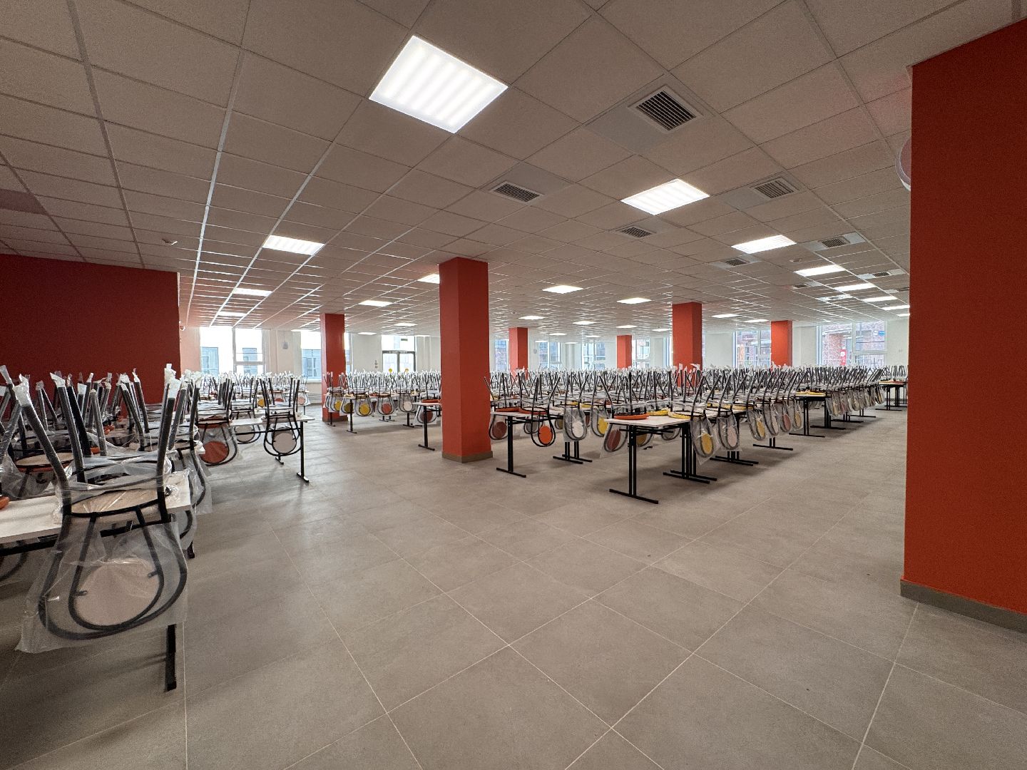 Новая школа в Одинцово, Клубничное поле, Строиетльство школы,