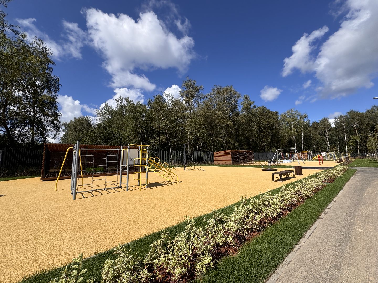 Новая школа в Одинцово, Клубничное поле, Строиетльство школы,