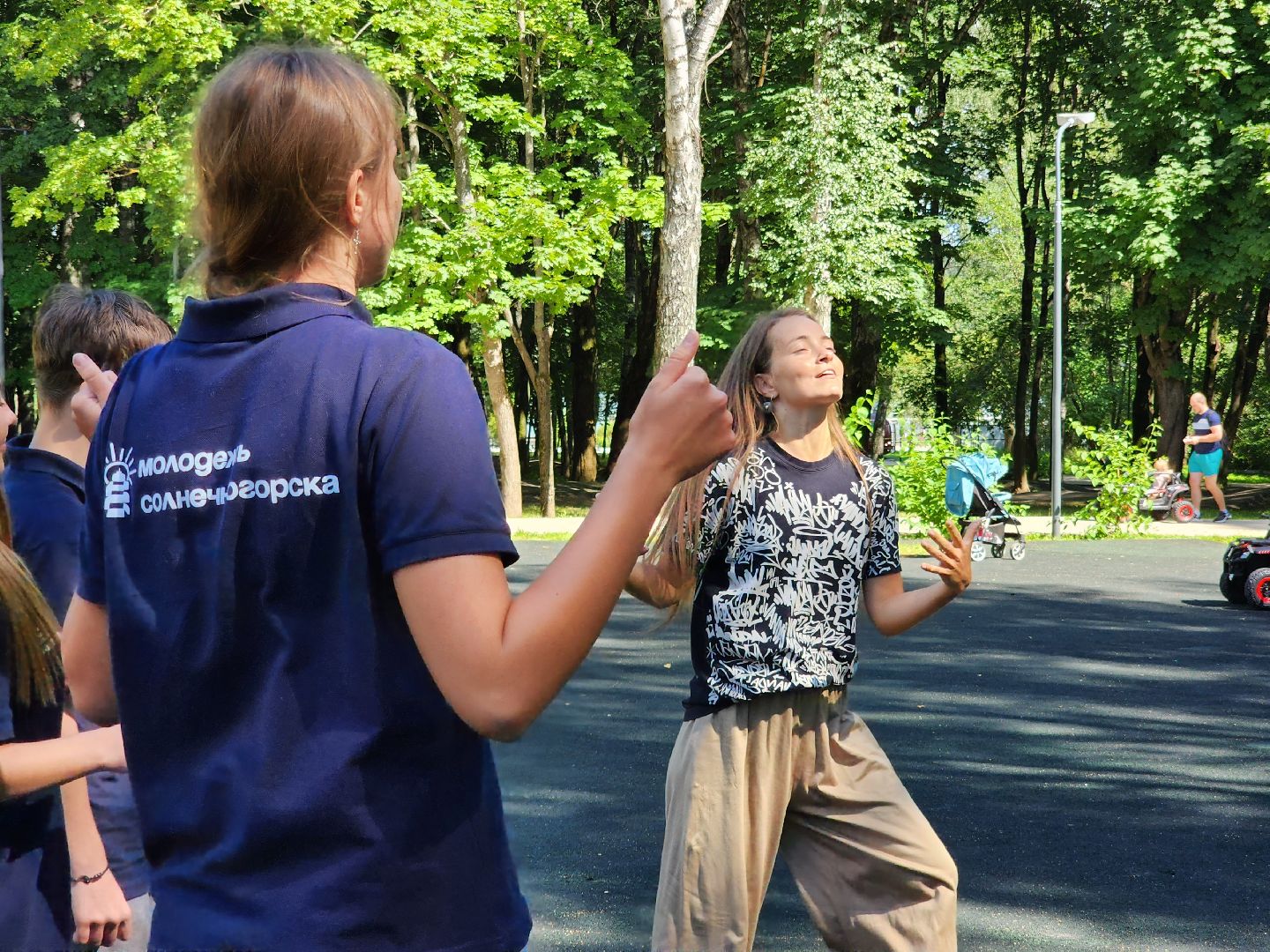 солнечногорск, лето , йога , молодежь ,