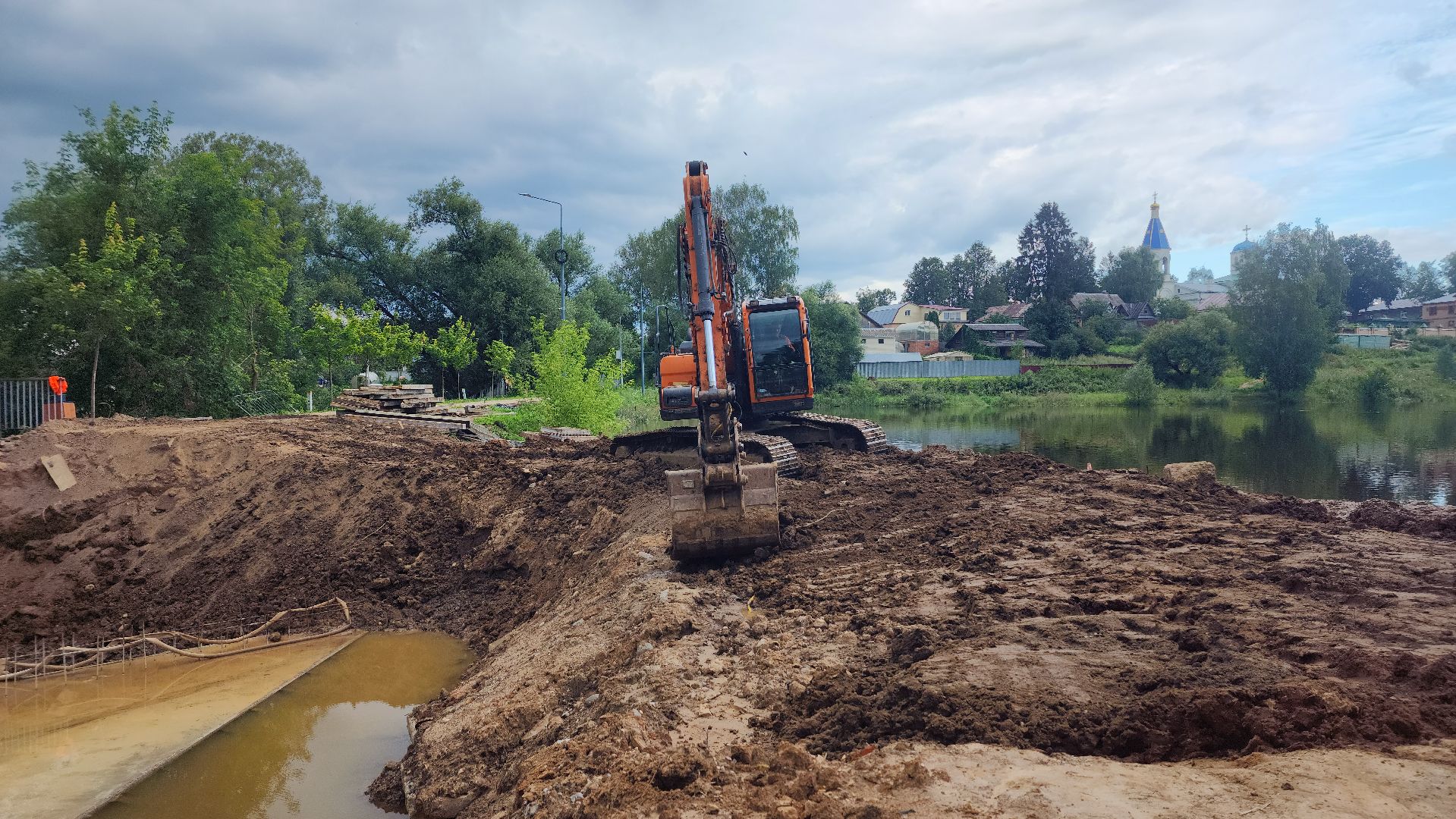 волоколамск, ремонт гидросооружения, плотина на реке городня,