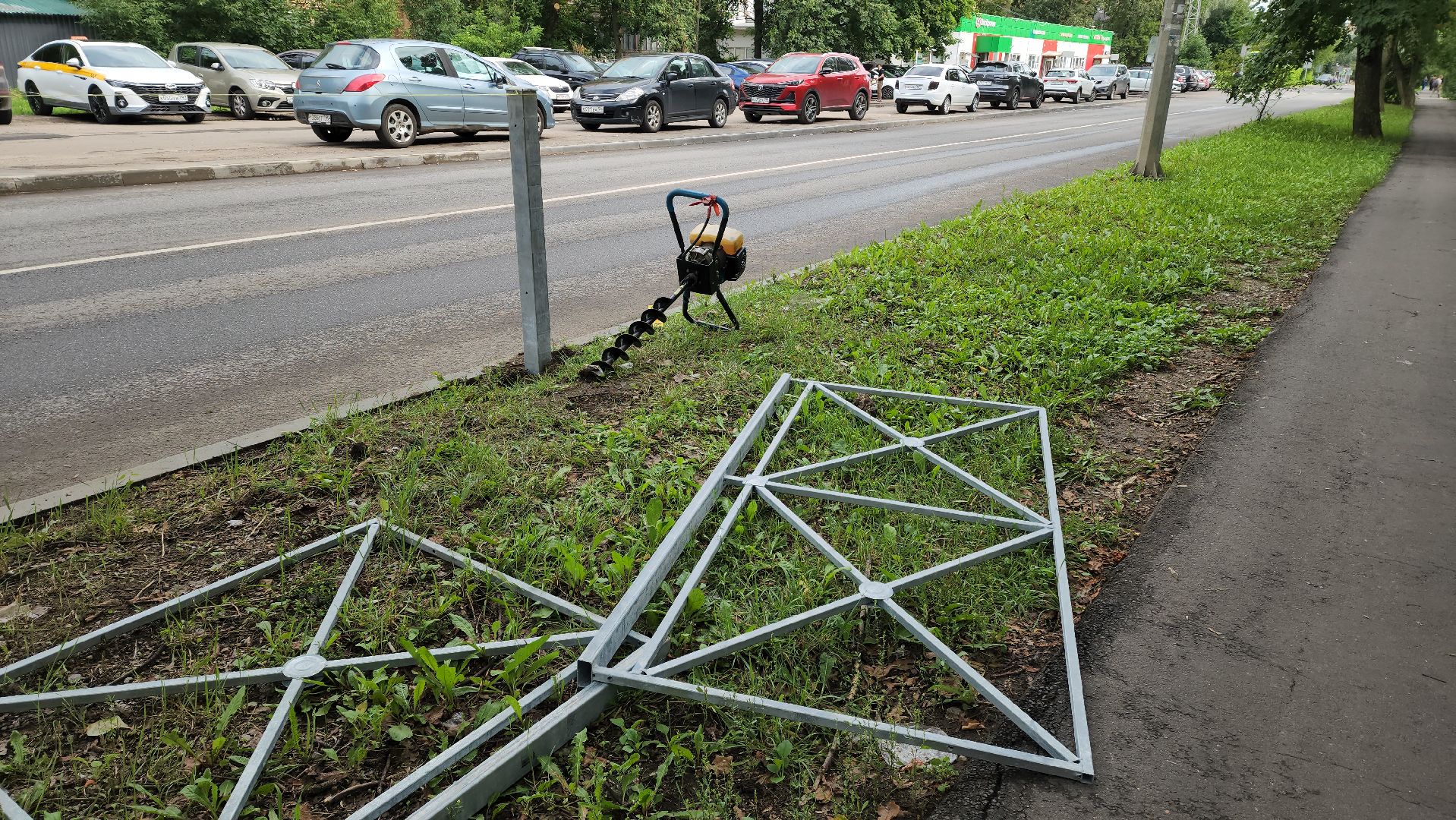 безопасное движение, дорожные знаки, дорожные ограждения, Лобня , Школа,
