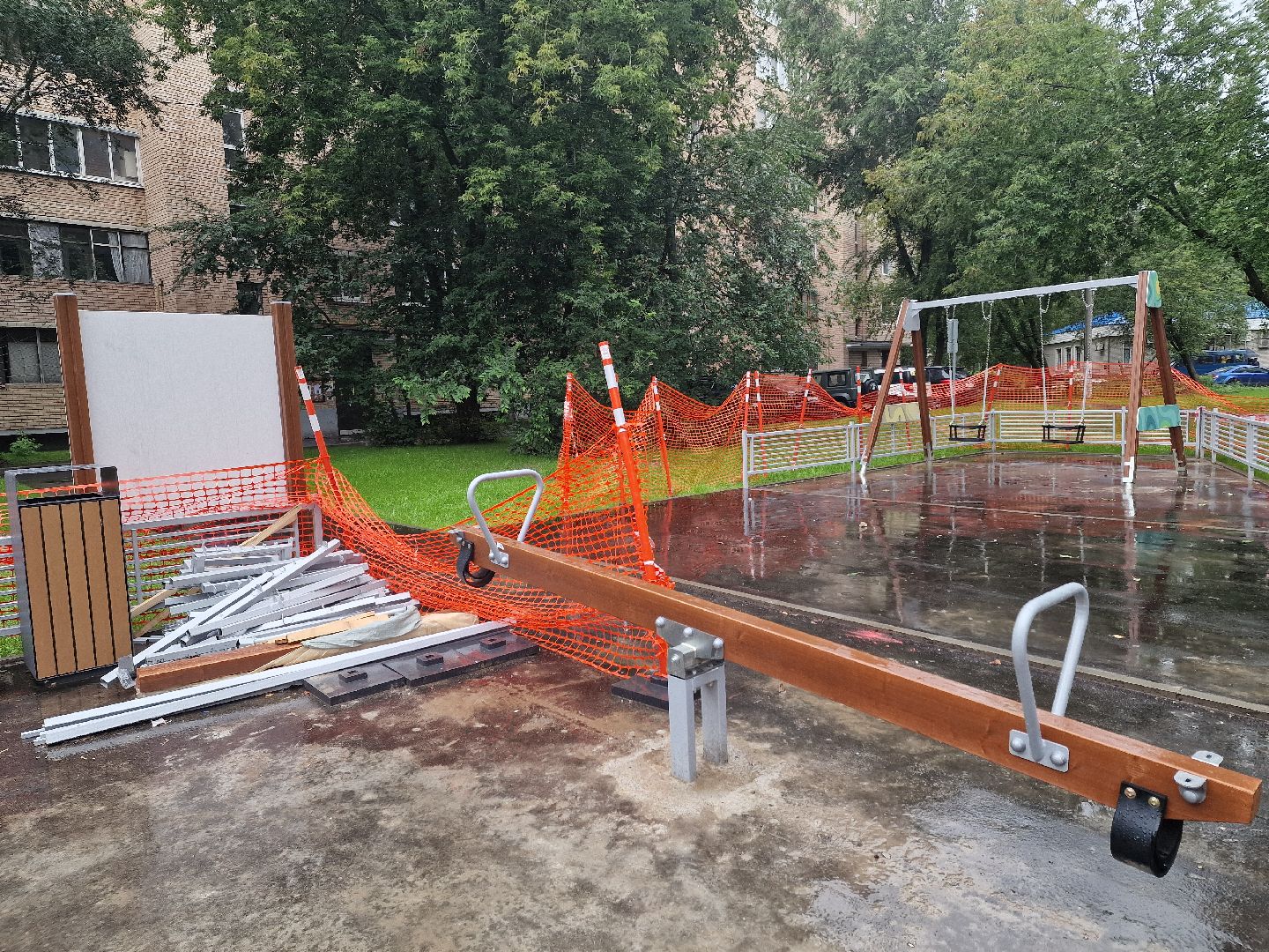 благоустройство территории в балашихе, балашиха, детская игровая площадка,