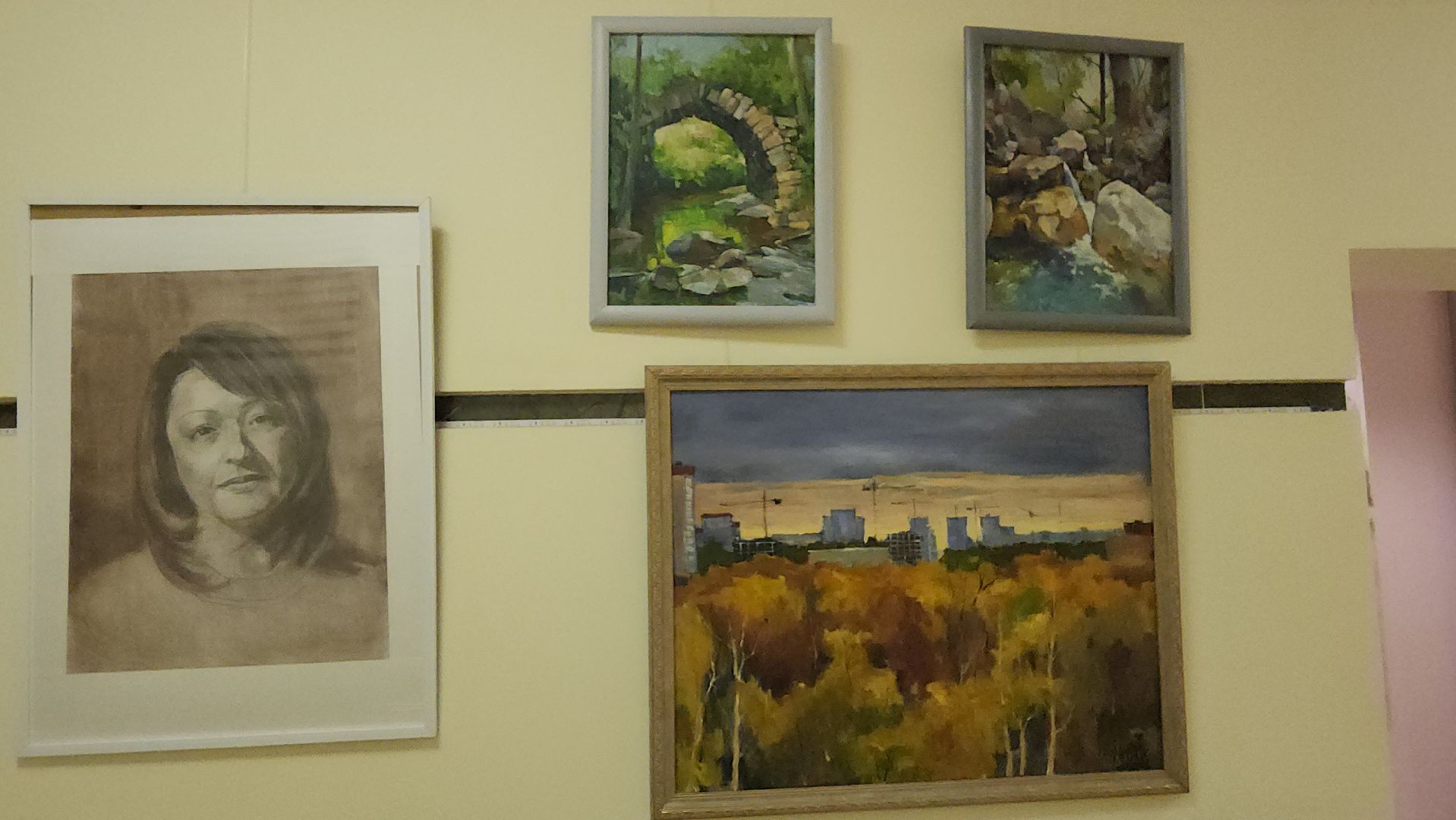 вертикалки, художественная выставка, пушкино, педагог-художник, живопись, графика, портрет, пейзаж, экспозиция,