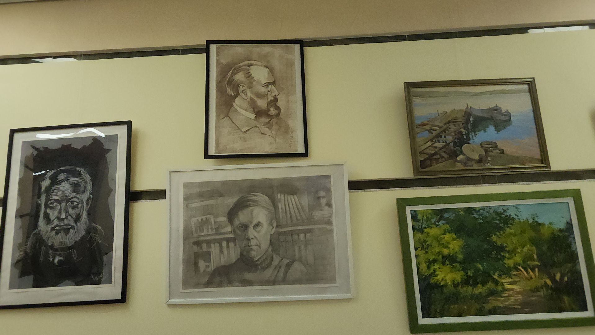 вертикалки, художественная выставка, пушкино, педагог-художник, живопись, графика, портрет, пейзаж, экспозиция,